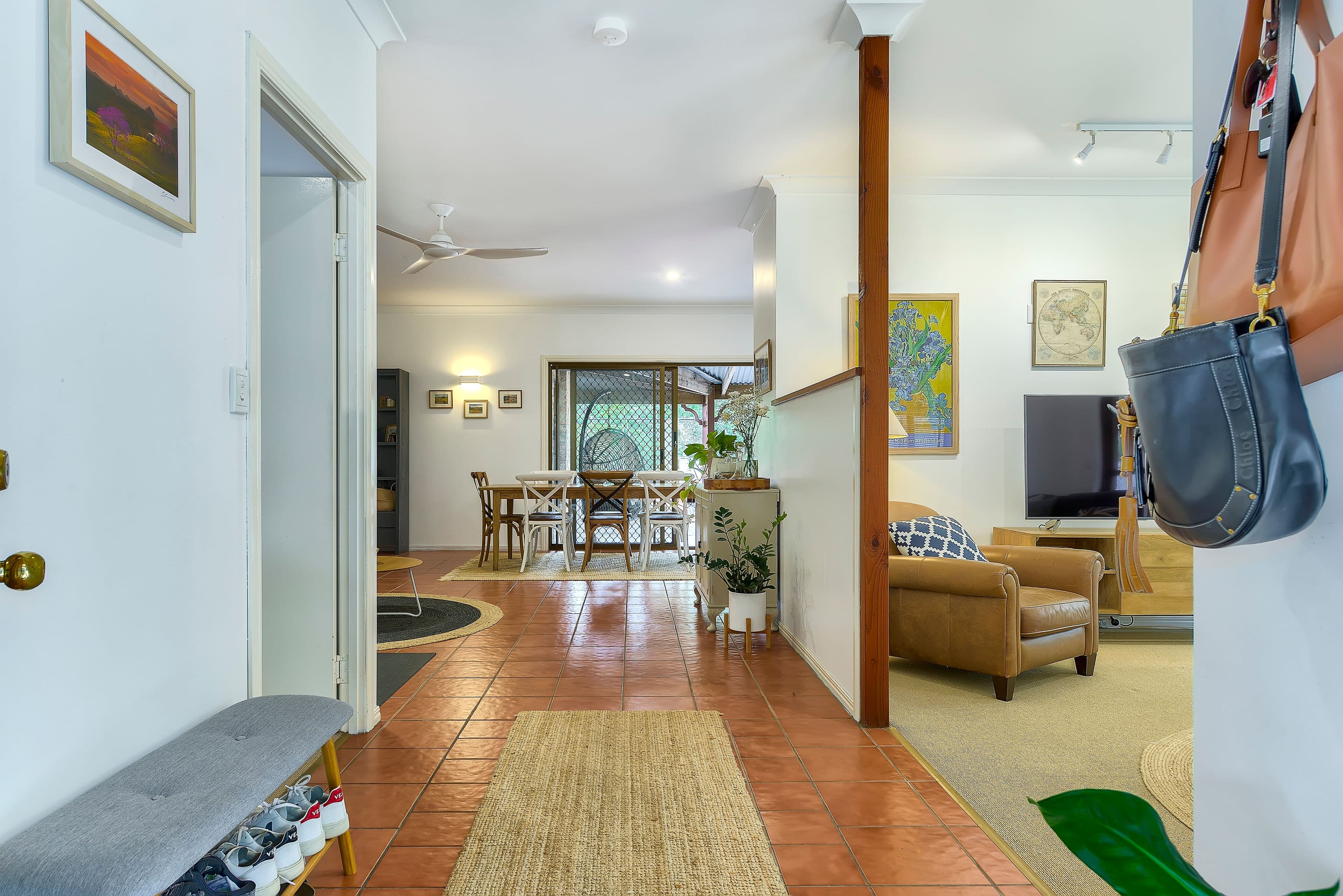 220 Payne Road, The Gap QLD 4061, The Gap - Thumbnail 4