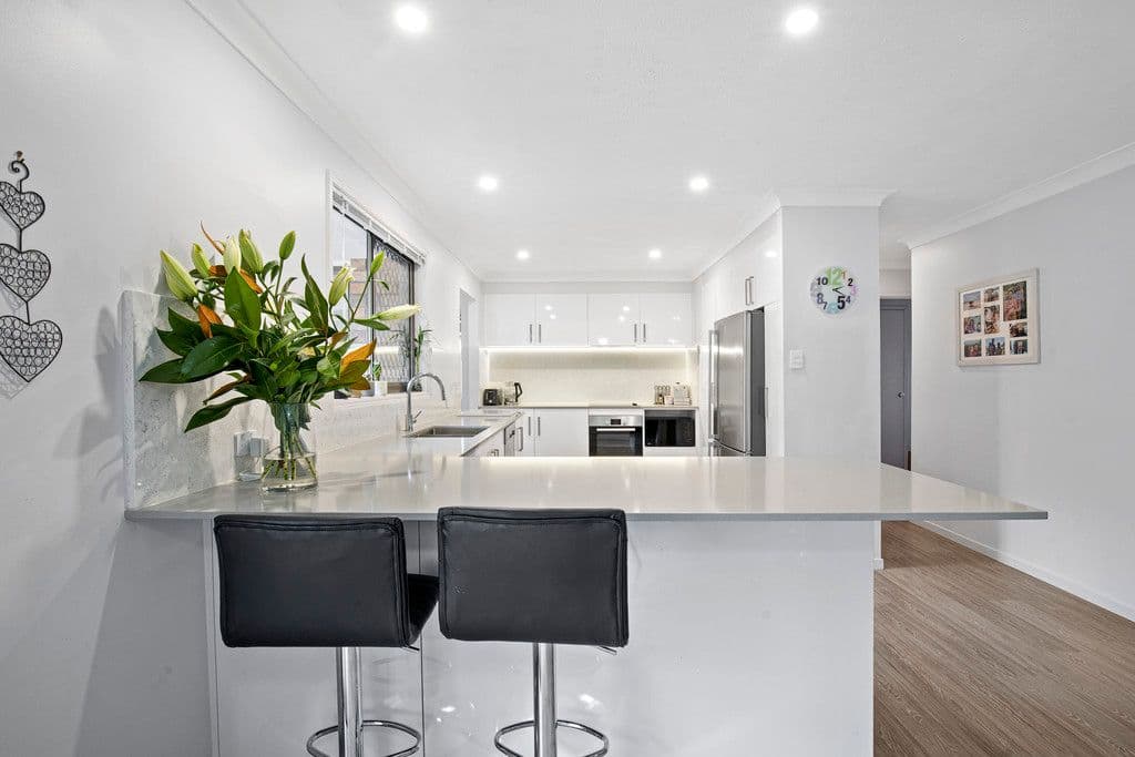 15 Minugh Court, Carrara QLD 4211, Carrara - Image 1
