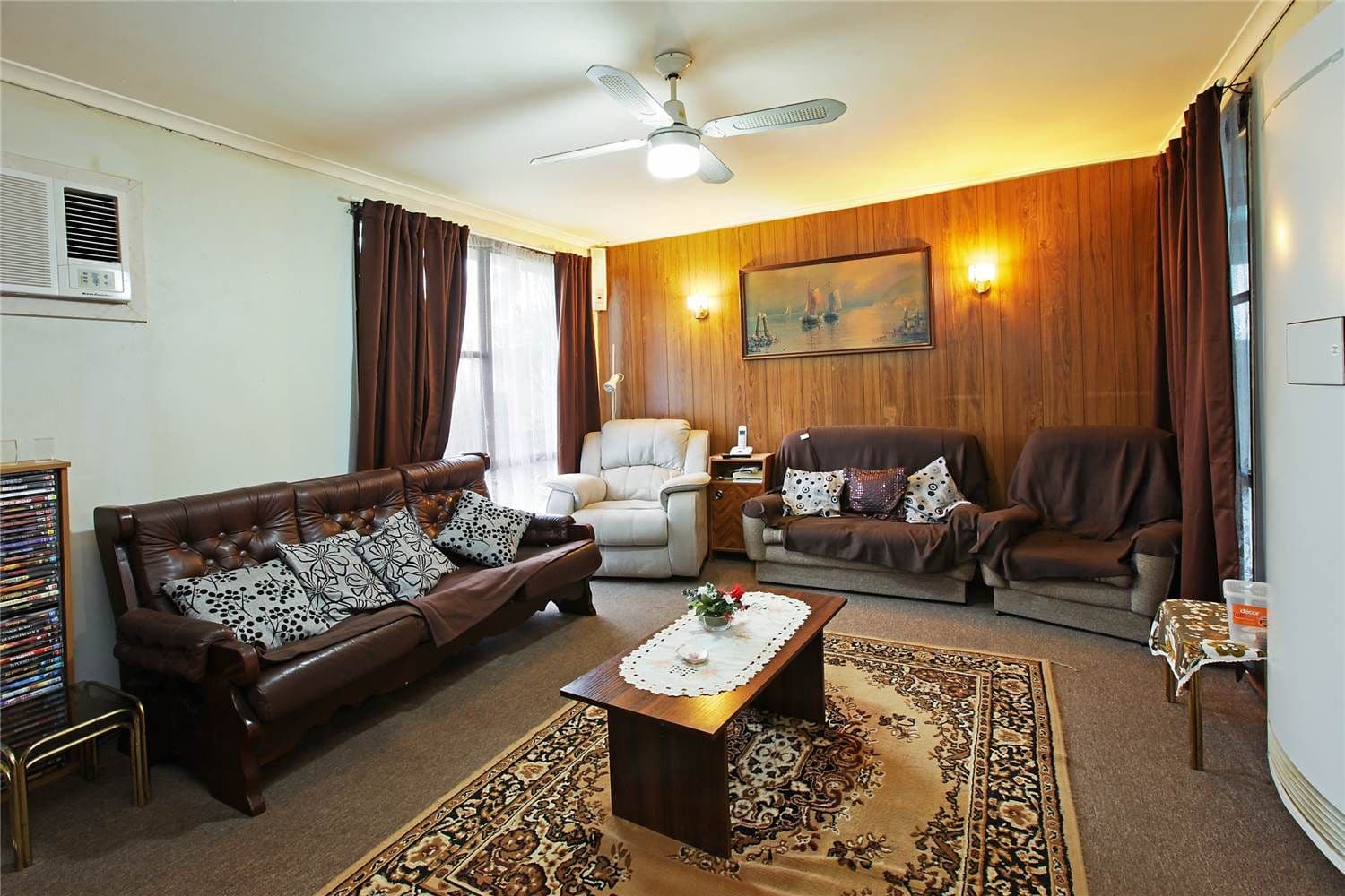 98 Fairbairn Drive, CORIO VIC 3214, Corio - Thumbnail 2