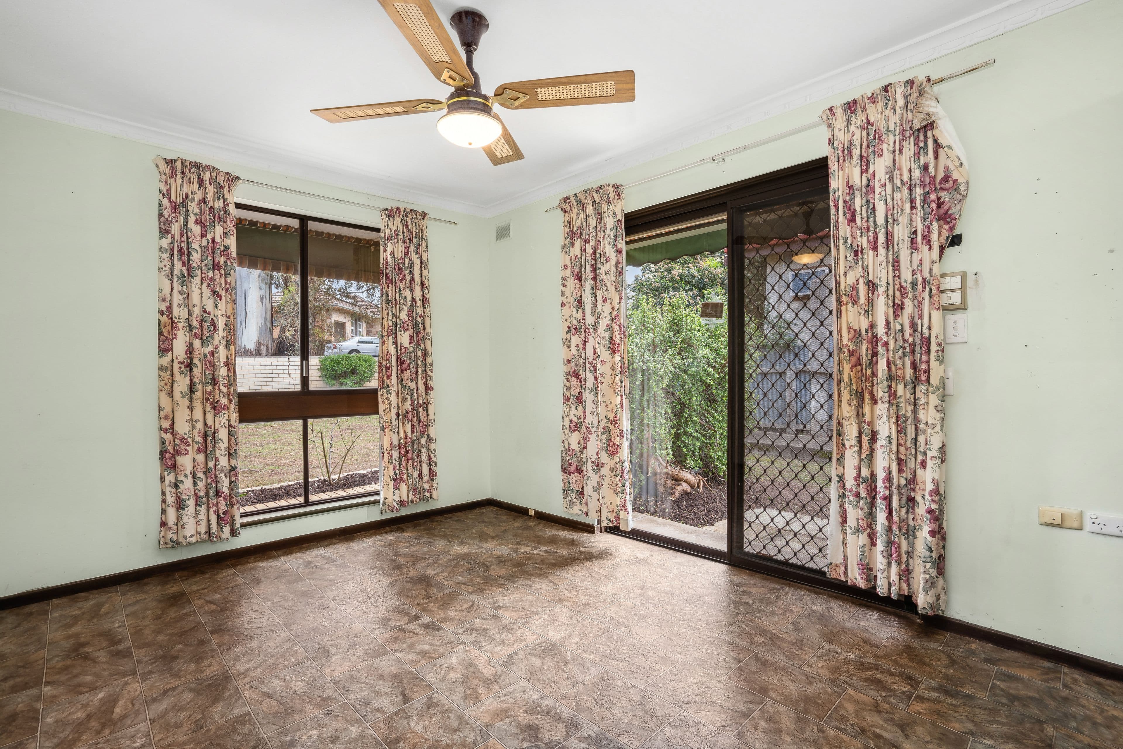 11 Reids Road, Highbury SA 5089, Highbury - Thumbnail 3