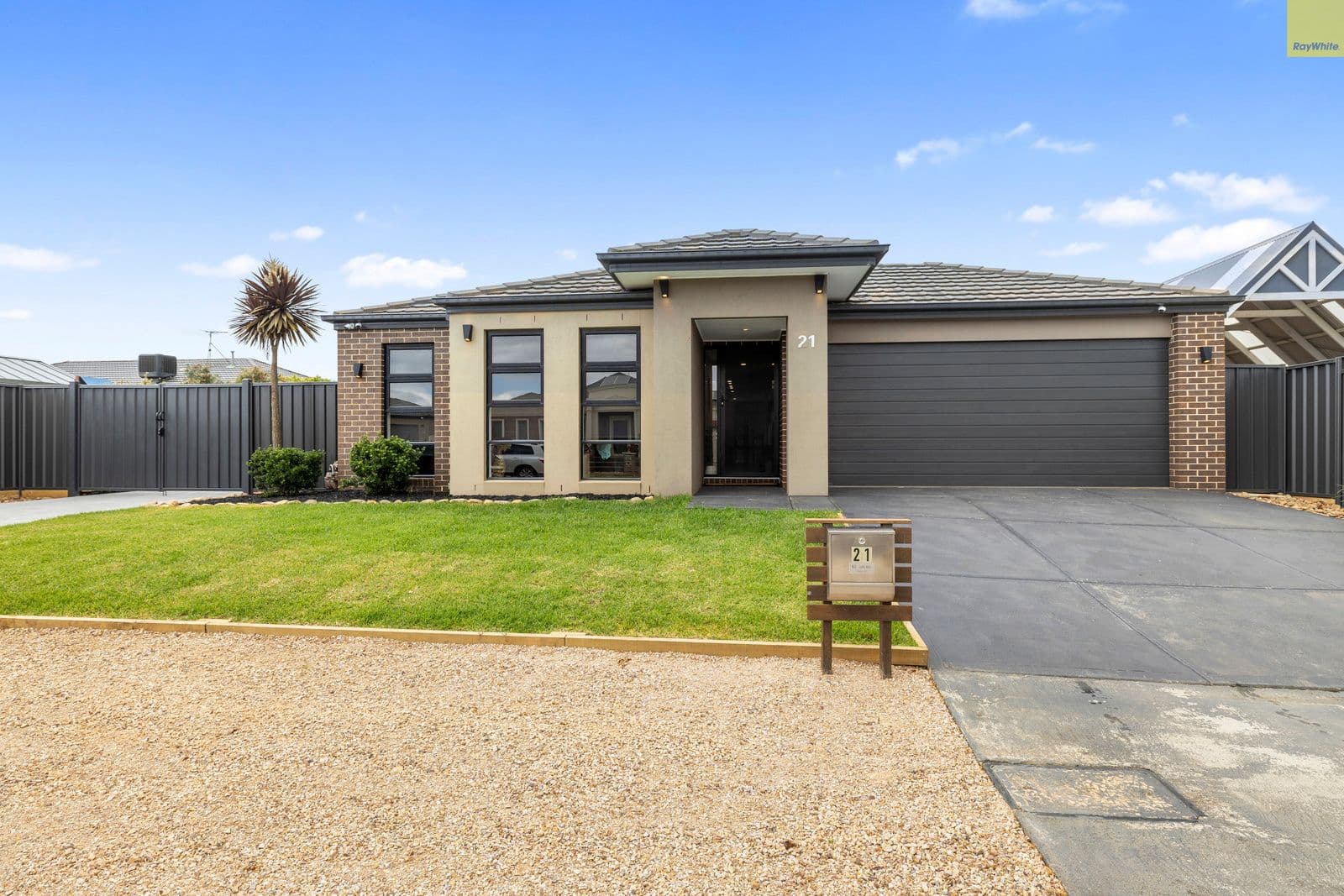 21 Tate Street, Darley VIC 3340, Darley - Thumbnail 2