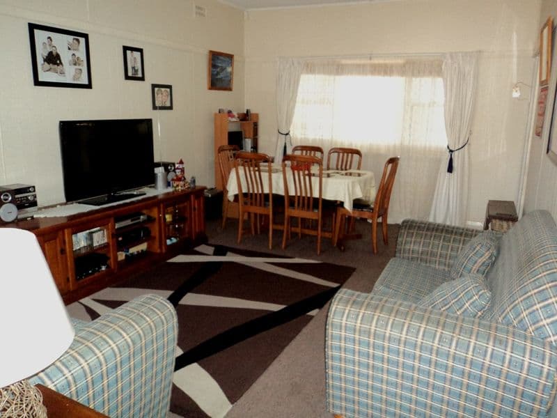 20 Mailer Avenue, WOLLONGONG NSW 2500, Wollongong - Thumbnail 2