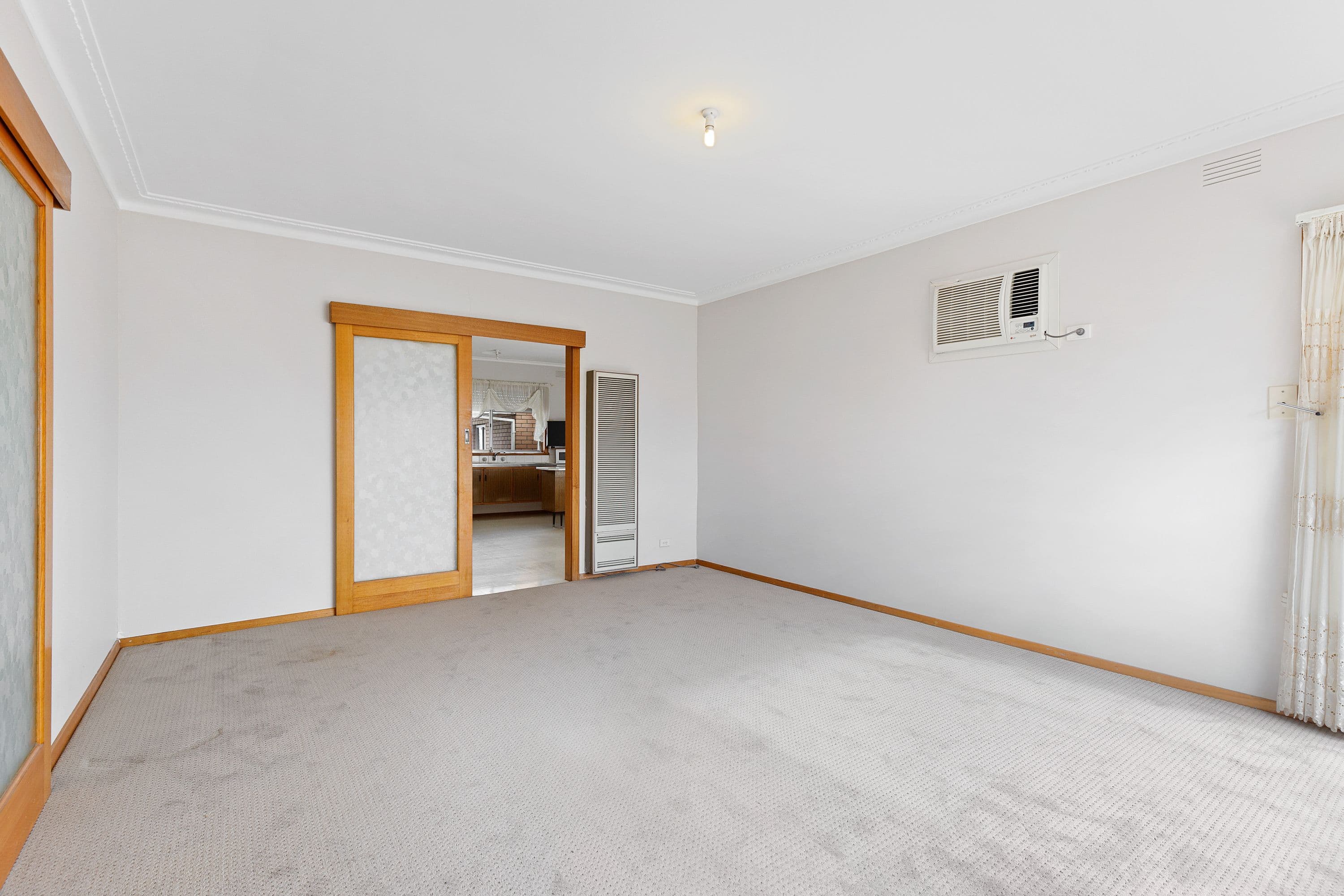 21 Elizabeth Drive, Lalor VIC 3075, Lalor - Thumbnail 4