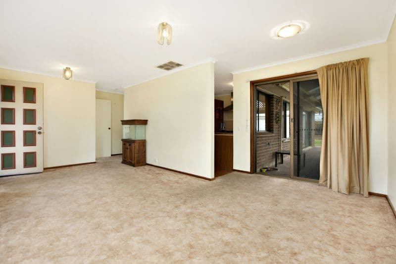 6 Greenfield Rise, ABERFOYLE PARK SA 5159, Aberfoyle Park - Thumbnail 6