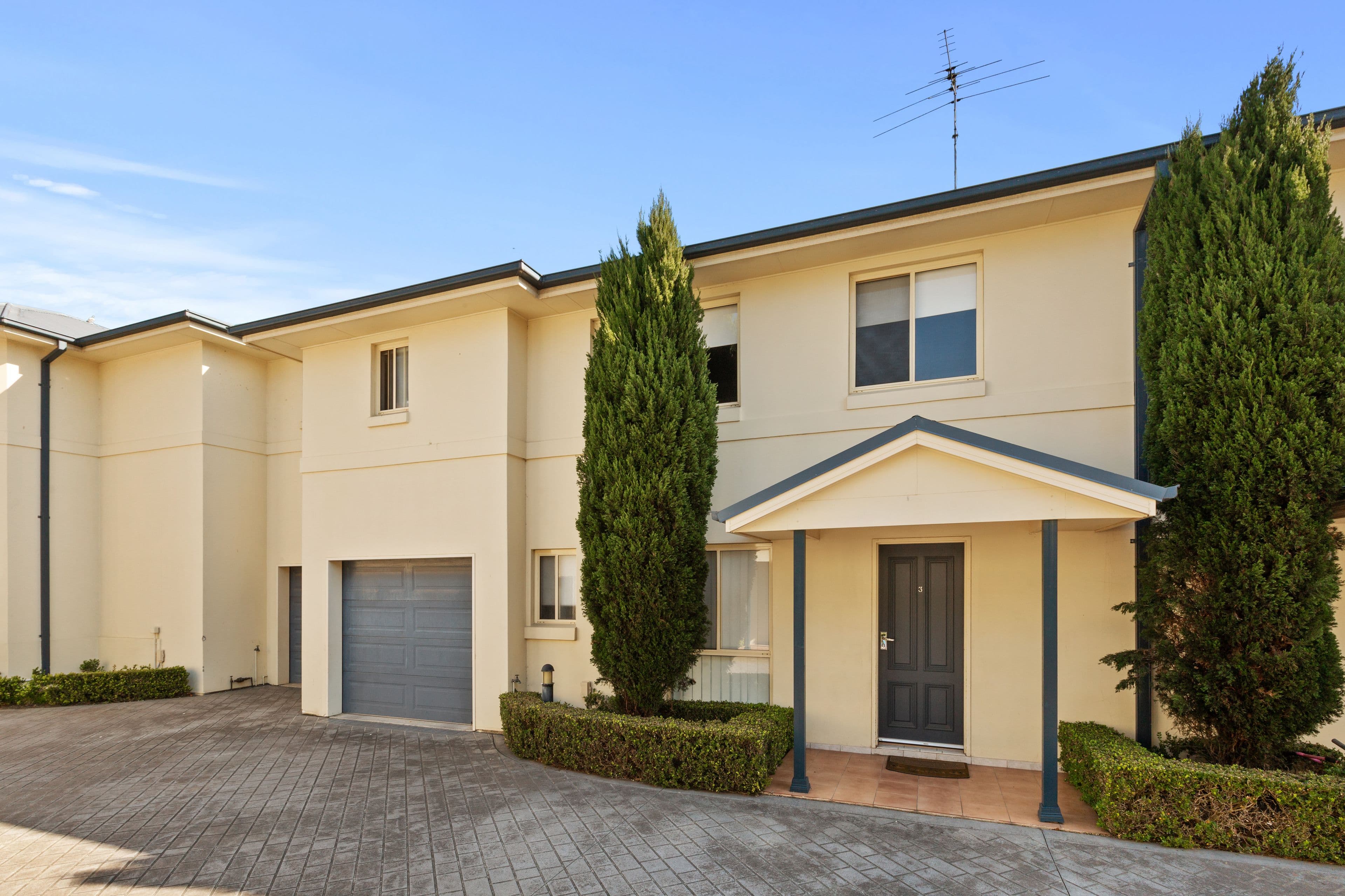 2 Stanbury Place, Quakers Hill NSW 2763, Quakers Hill - Thumbnail 2