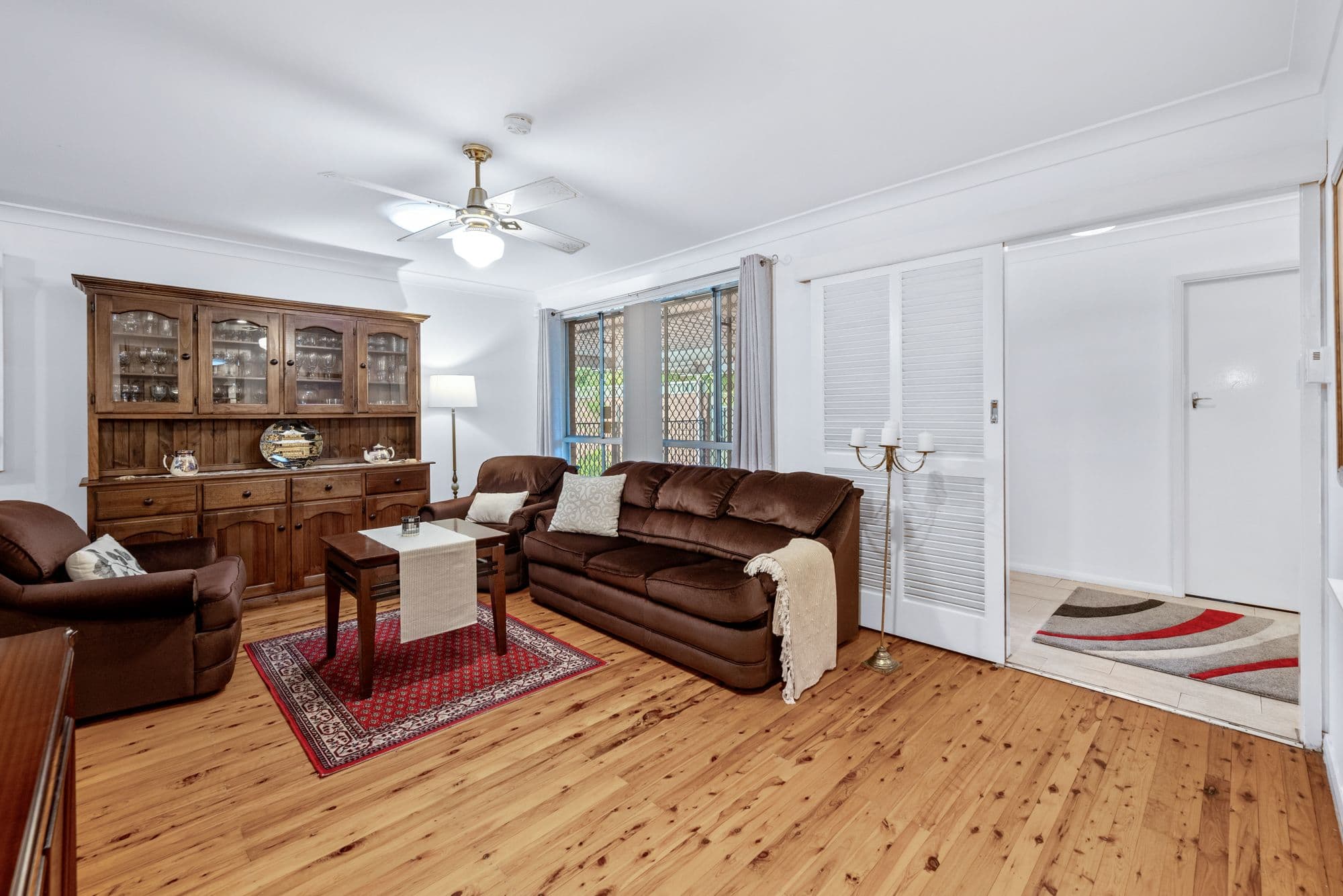 16 Valley Road, Campbelltown NSW 2560, Campbelltown - Thumbnail 2