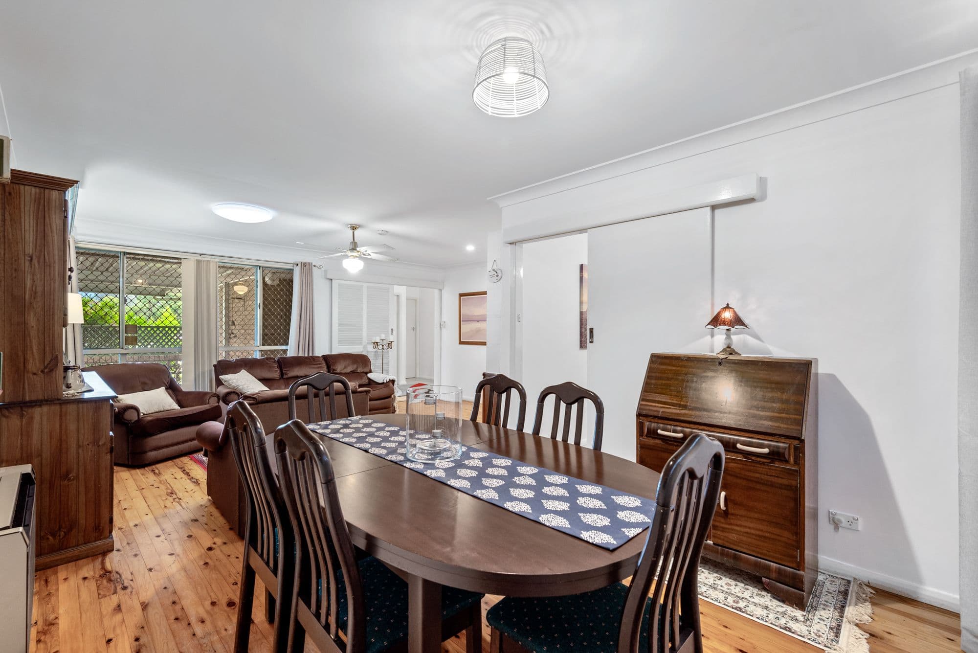 16 Valley Road, Campbelltown NSW 2560, Campbelltown - Thumbnail 4