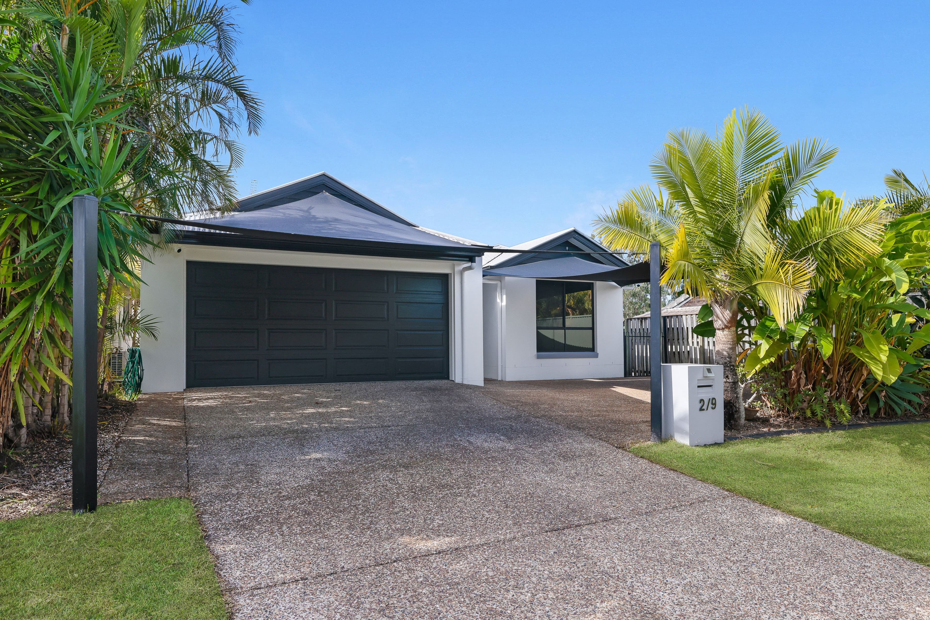 9 Coonowrin Street, Pacific Pines QLD 4211, Pacific Pines - Image 1