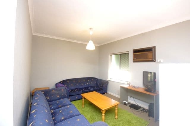 44 Walderton Avenue, BALGA WA 6061, Balga - Thumbnail 3