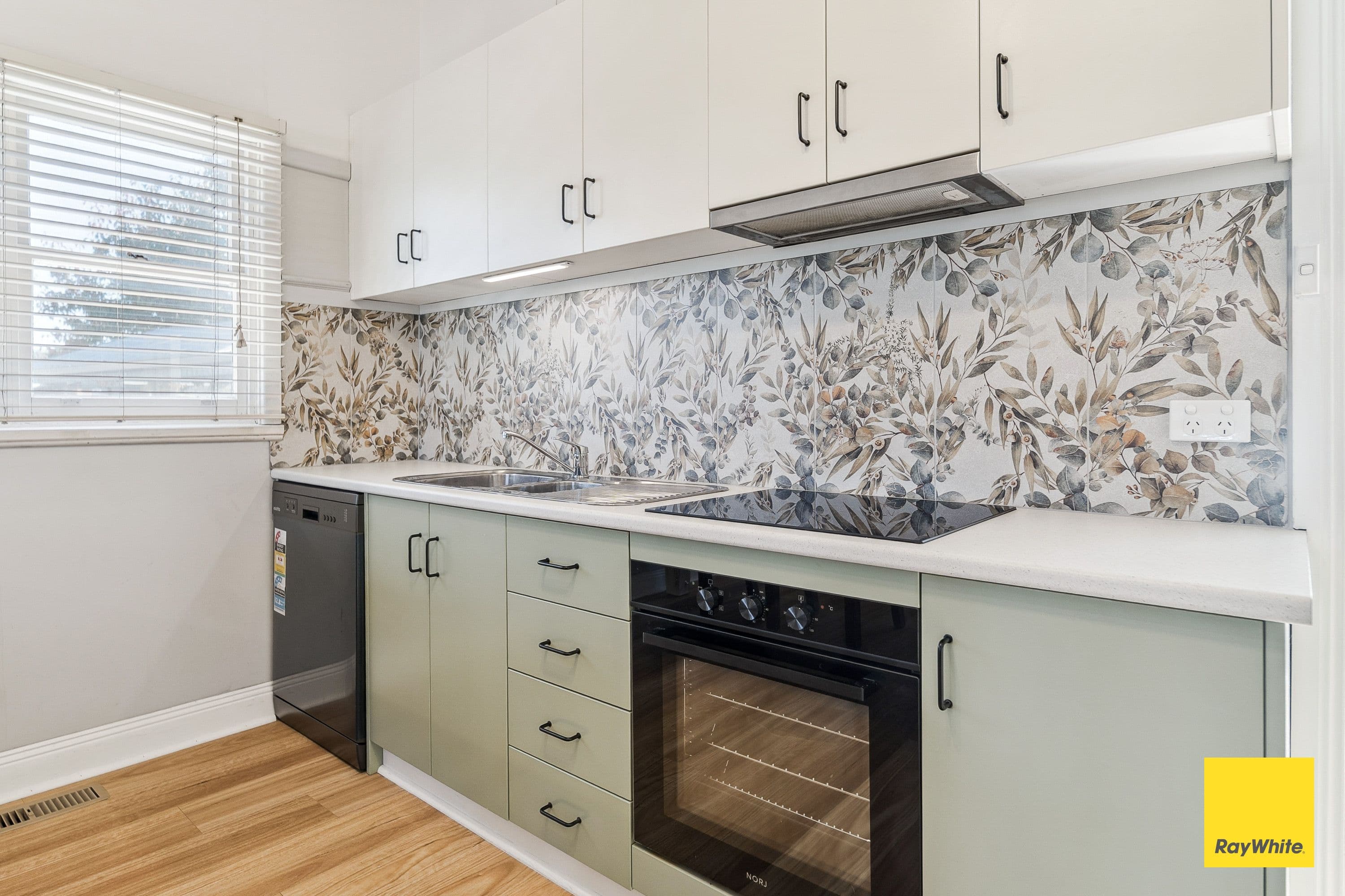 111 St Aidans Road, Kennington VIC 3550, Kennington - Thumbnail 6