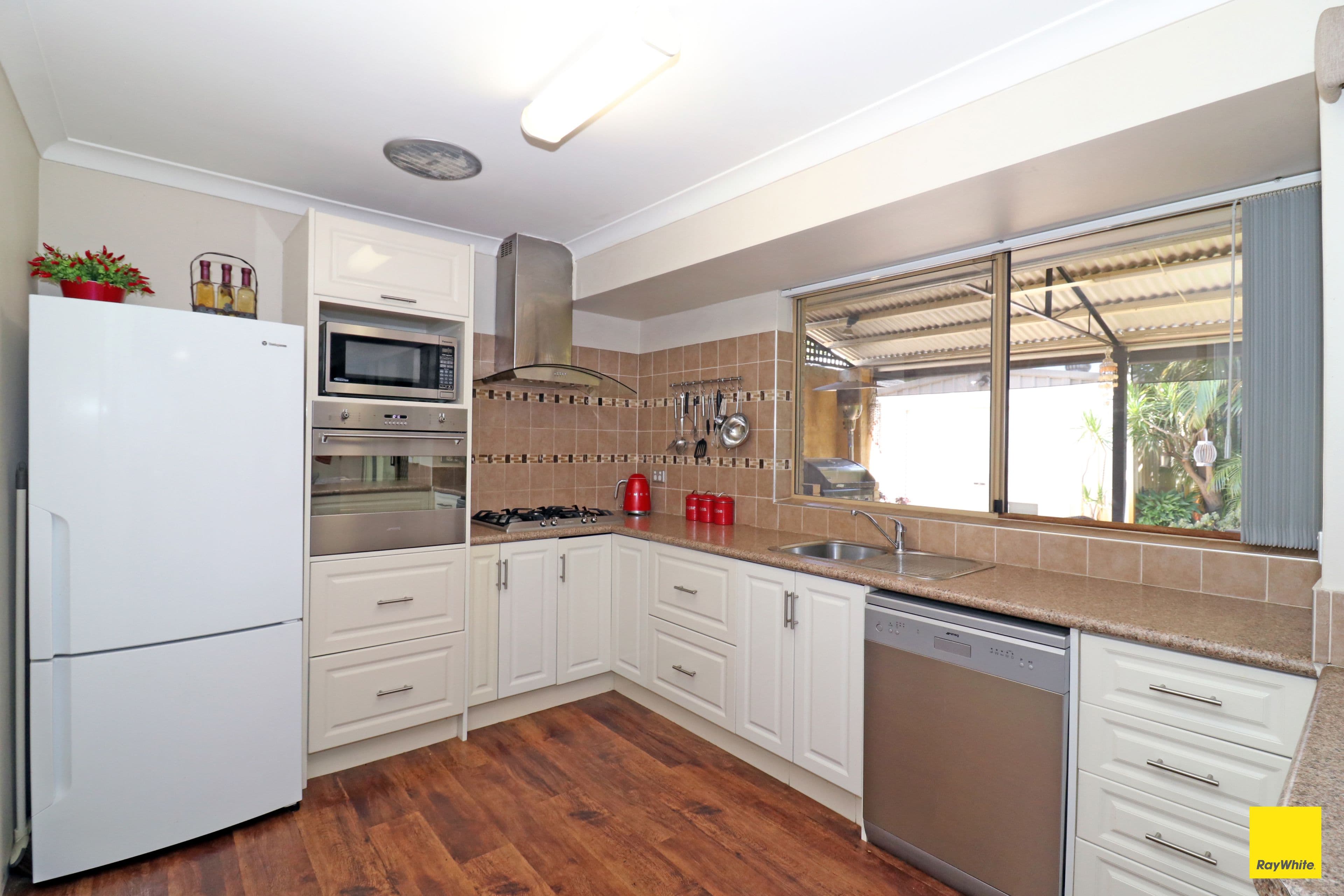 23 Hertz Way, Morley WA 6062, Morley - Thumbnail 6