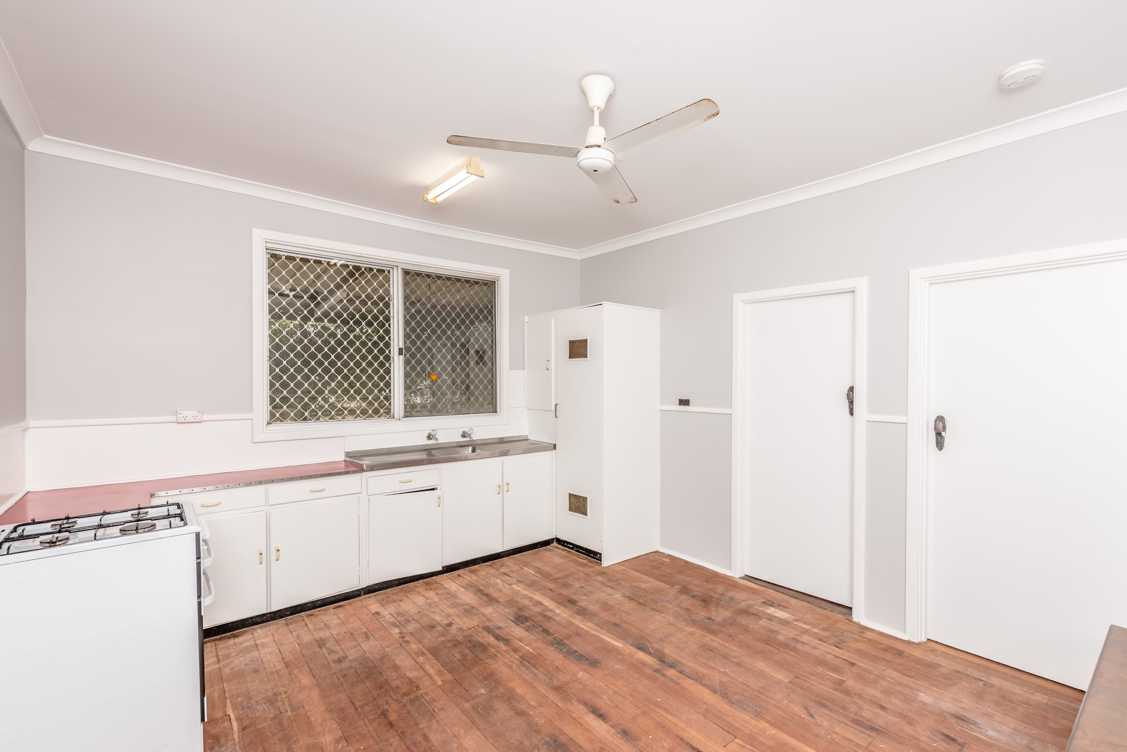 5 Maley Way, Beachlands WA 6530, Beachlands - Thumbnail 2