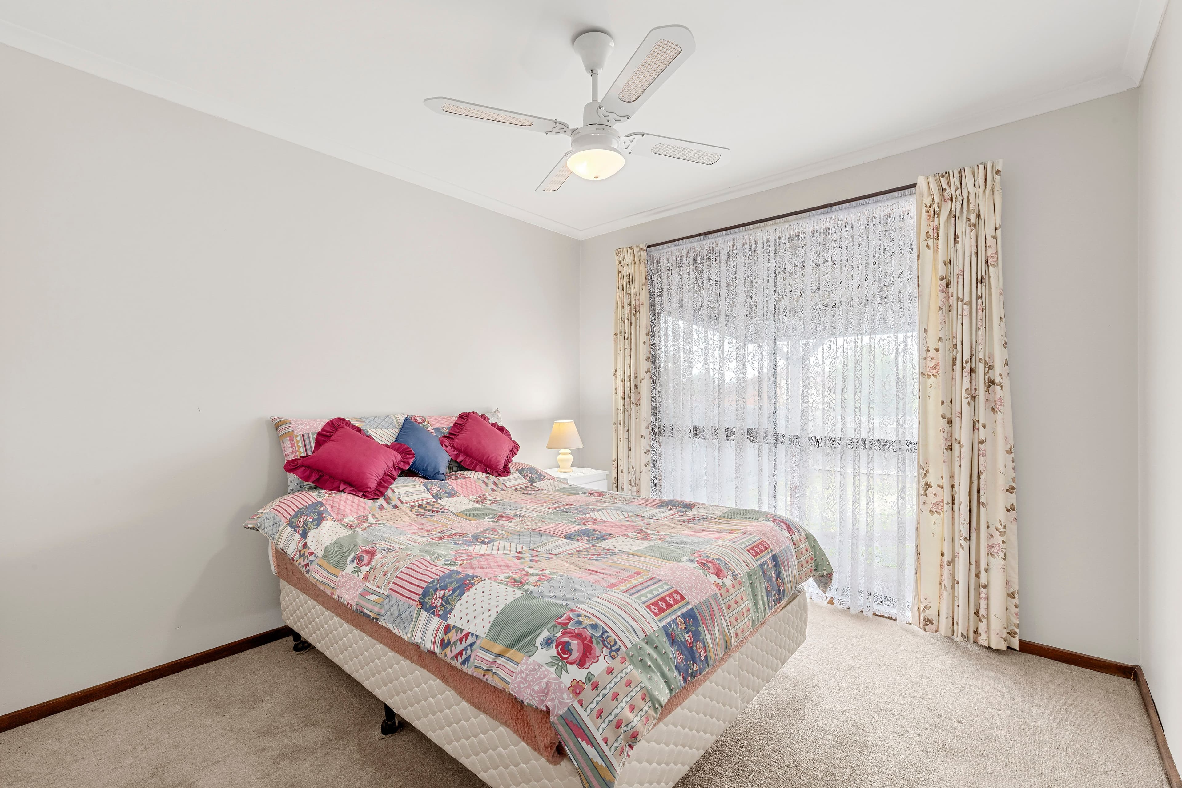 53 Veronica Crescent, Mill Park VIC 3082, Mill Park - Thumbnail 7