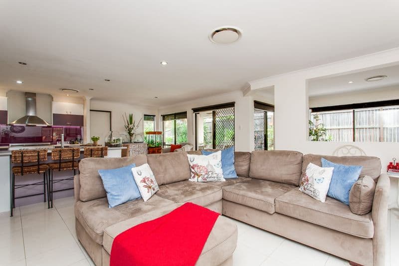21 Carisbrook Circuit, Forest Lake QLD 4078, Forest Lake - Thumbnail 6