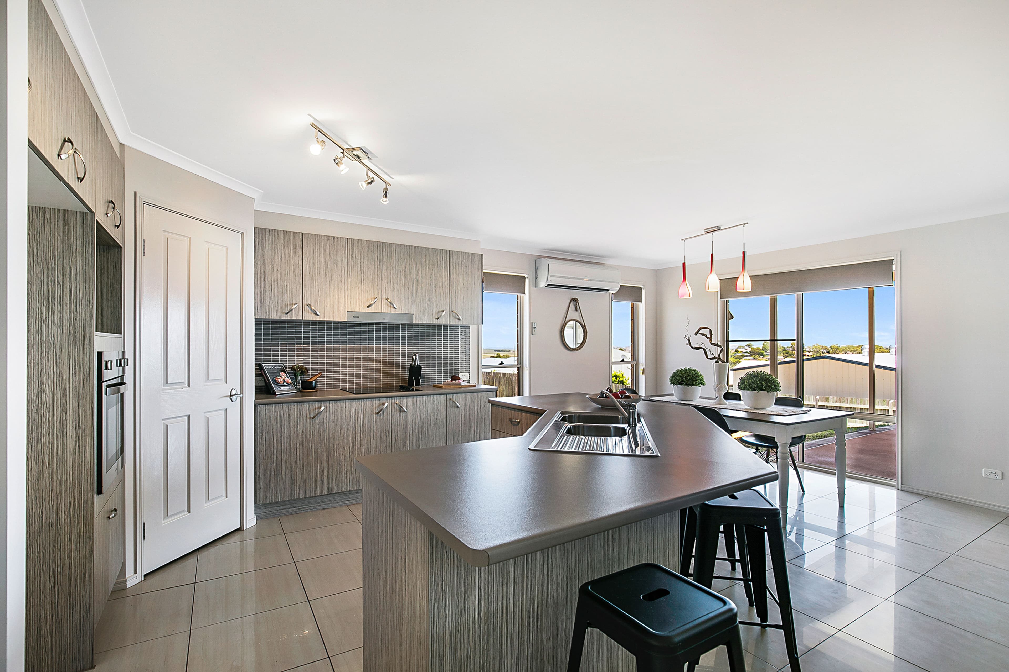 32 Whitman Street, Westbrook QLD 4350, Westbrook - Thumbnail 5