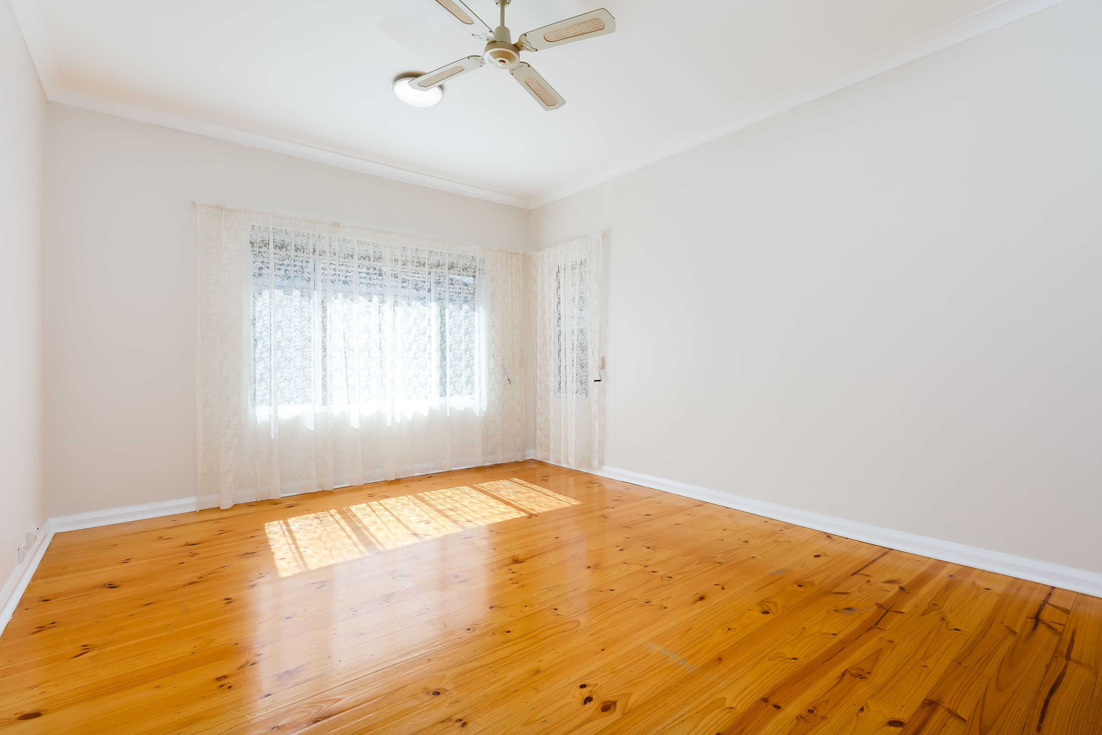 23 Damaine Circuit, Caroline Springs - Thumbnail 7