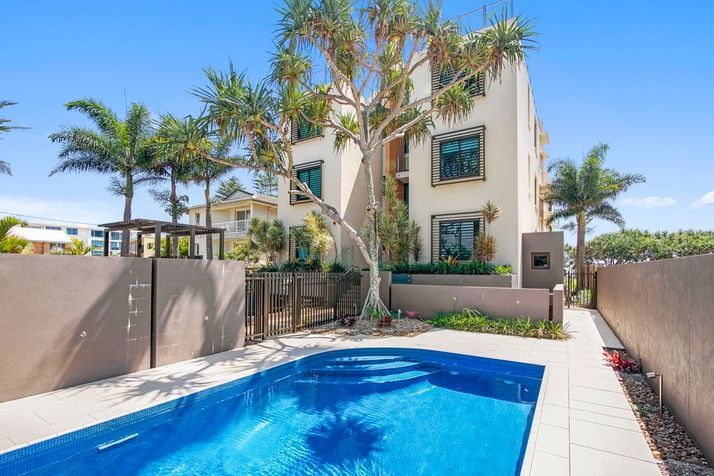 2/2 Illuta Street, Rasmussen QLD 4815, Rasmussen - Image 1