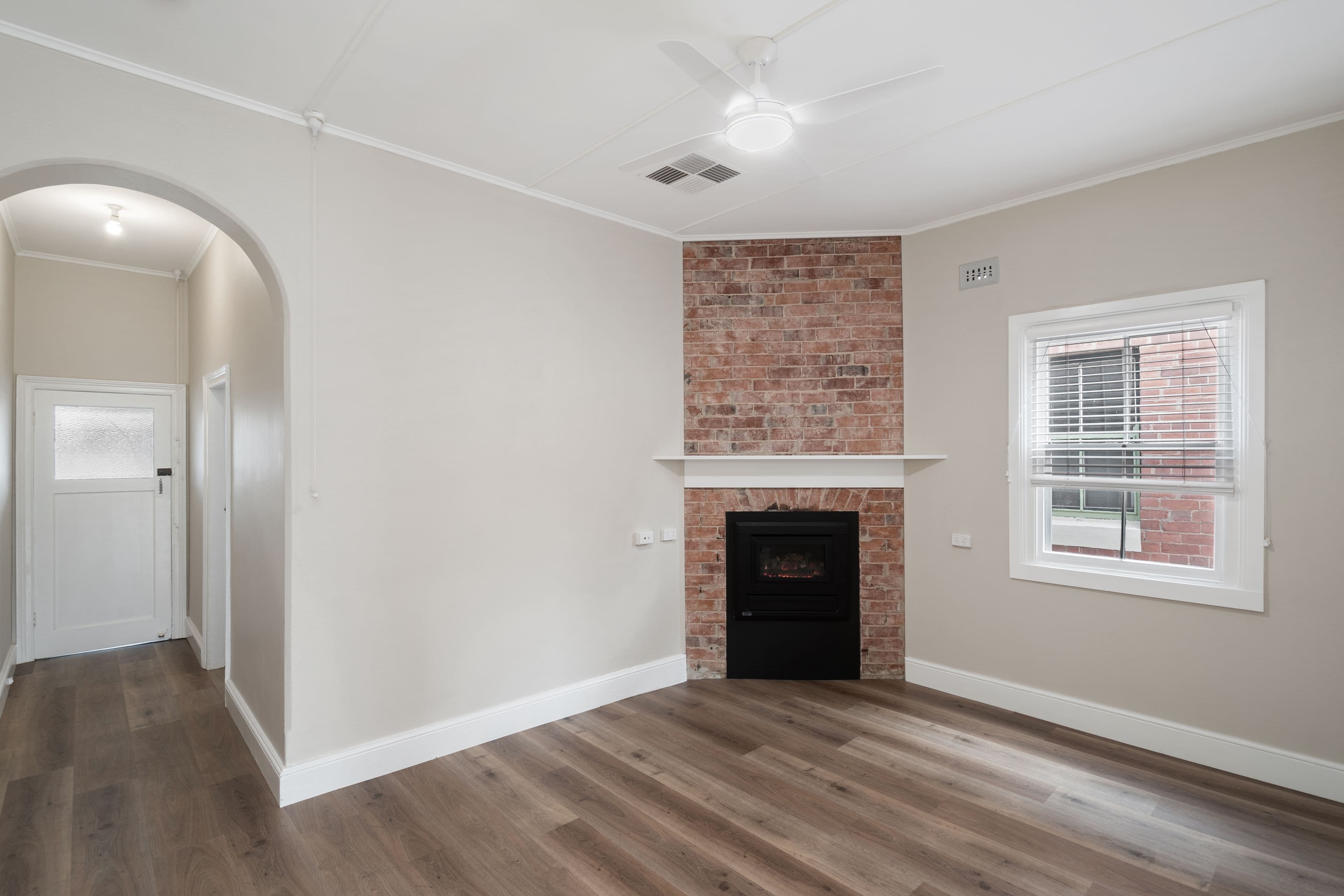 20 Albury Street, Wagga Wagga NSW 2650, Wagga Wagga - Thumbnail 3