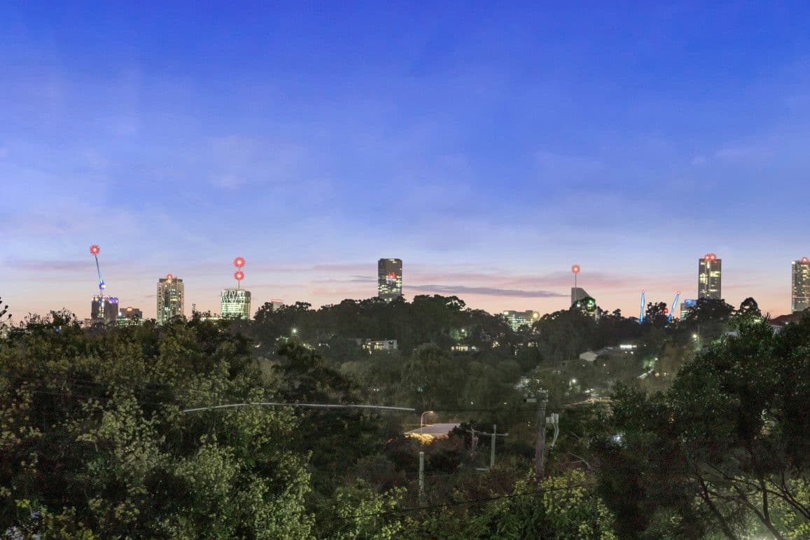 36 Armfield Street, Stafford QLD 4053, Stafford - Thumbnail 2