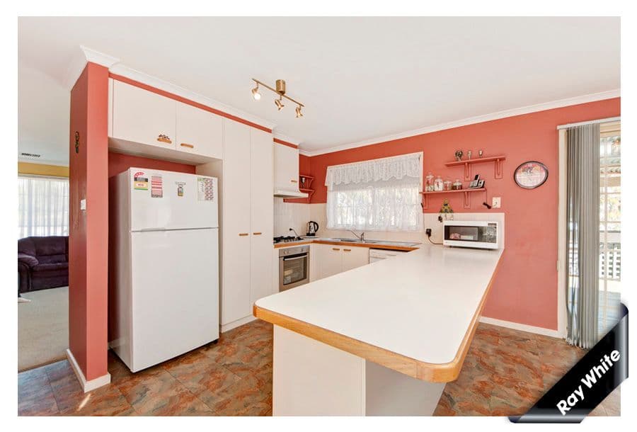 8 Lake Place, CONDER ACT 2906, Conder - Thumbnail 3