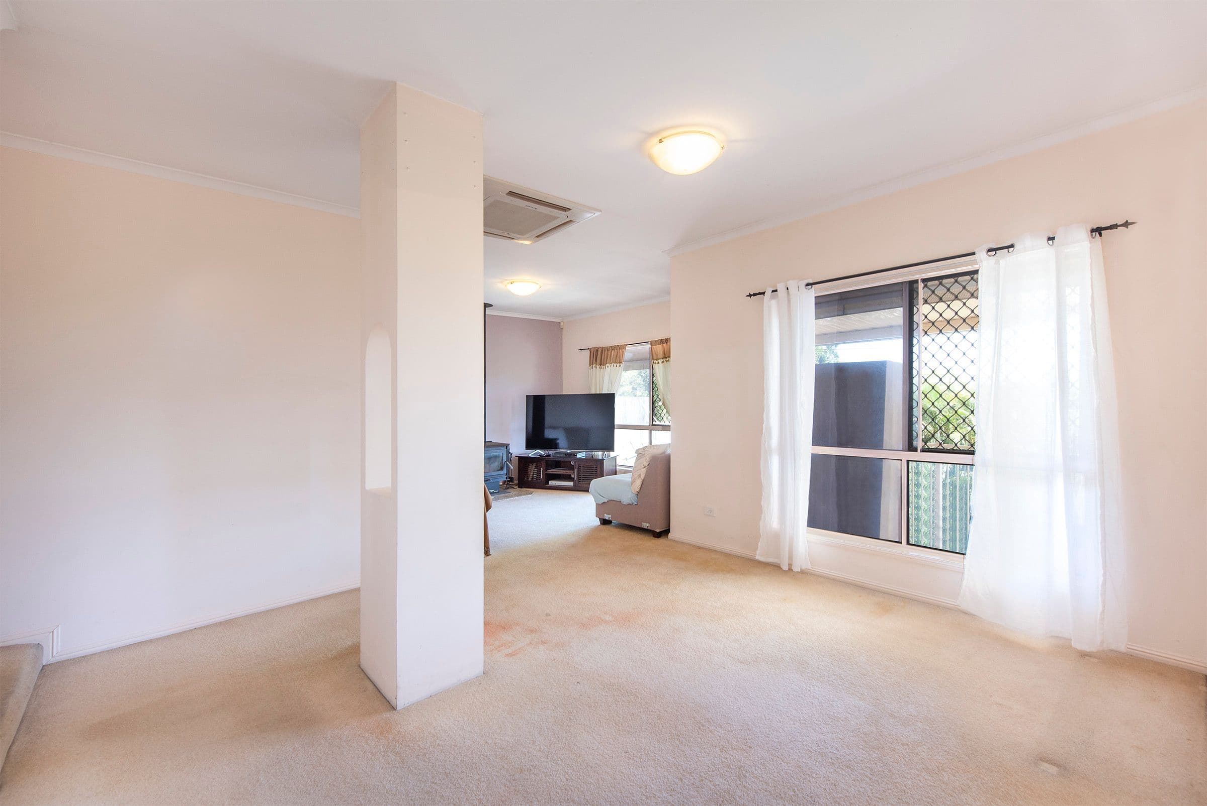 61 Overland Drive, Edens Landing QLD 4207, Edens Landing - Thumbnail 8