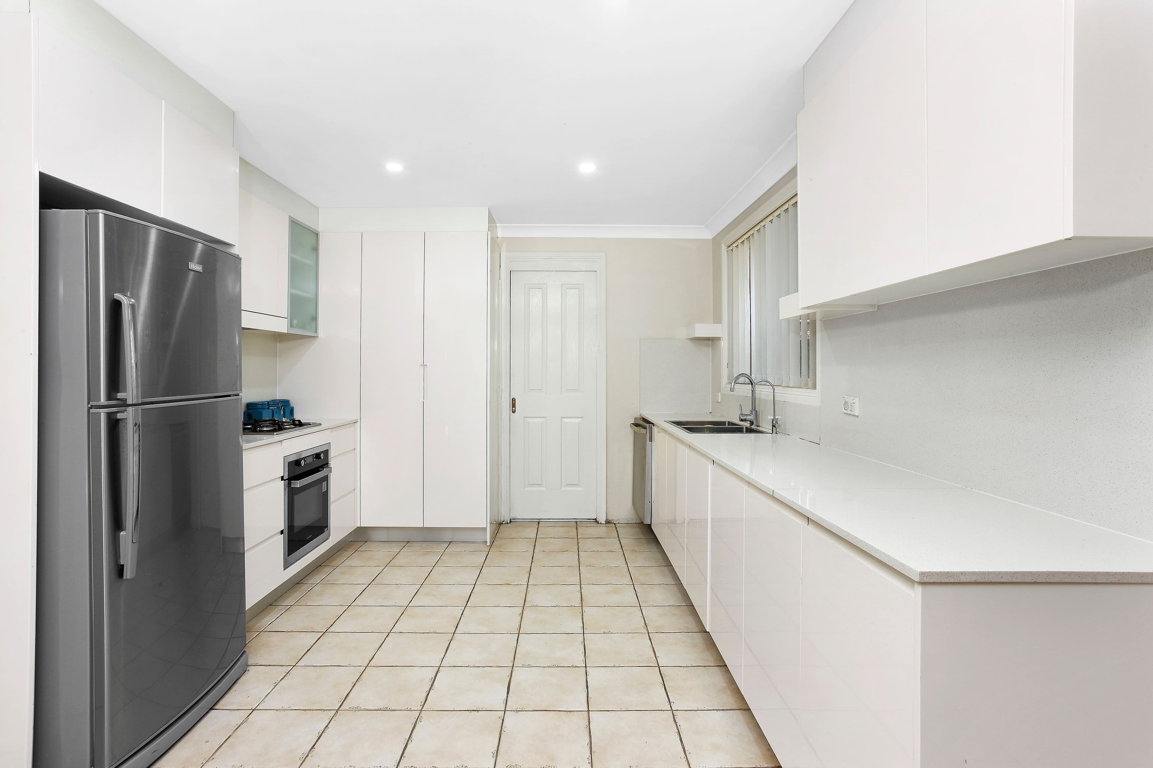 7 Althorpe Drive, Green Valley - Thumbnail 3