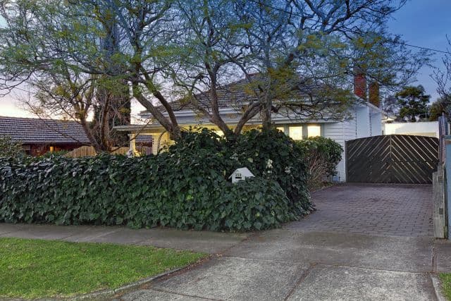 152 North Road, Reservoir VIC 3073, Reservoir - Thumbnail 2