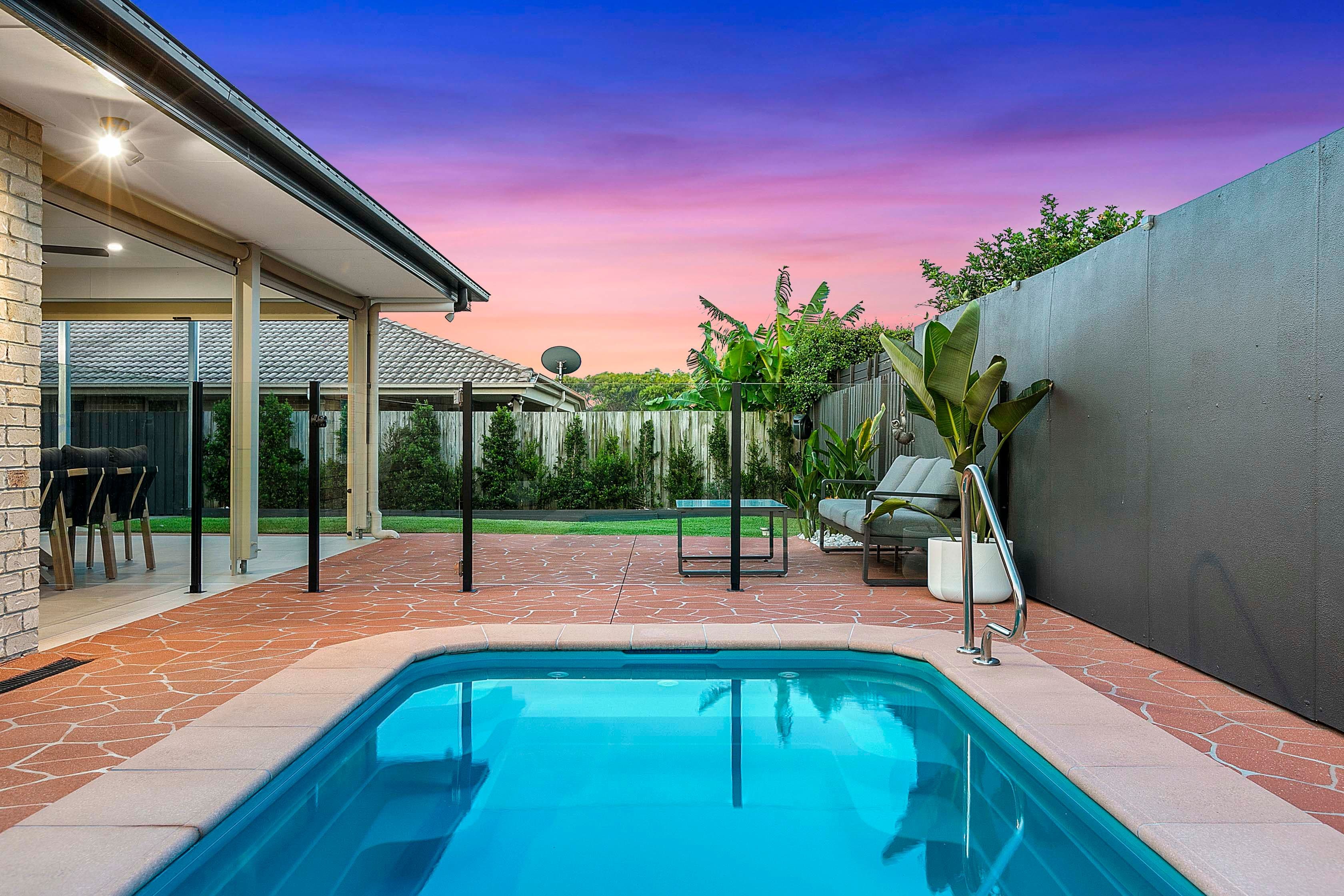 7 Santa Maria Avenue, Urraween QLD 4655, Urraween - Thumbnail 2