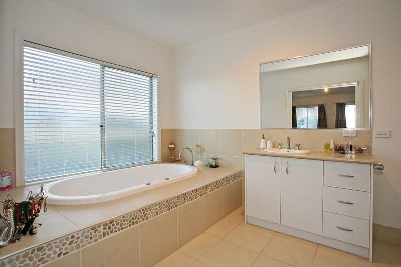 45 Ondit Road, WINCHELSEA VIC 3241, Winchelsea - Thumbnail 6