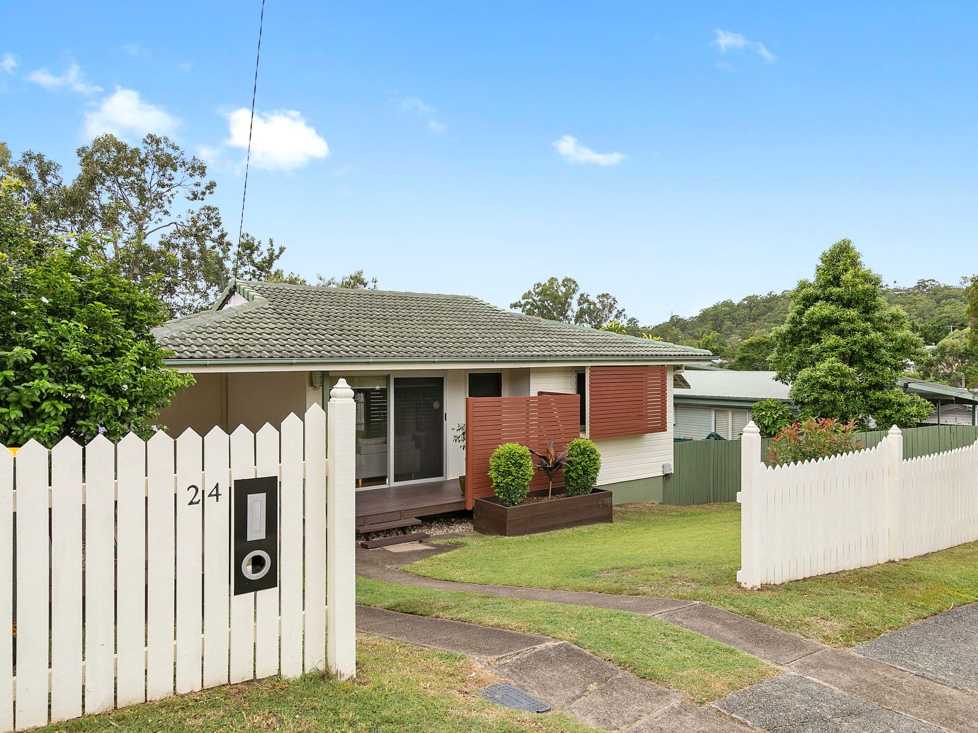 24 Nurran Street, Mount Gravatt East QLD 4122, Mount Gravatt East - Image 1
