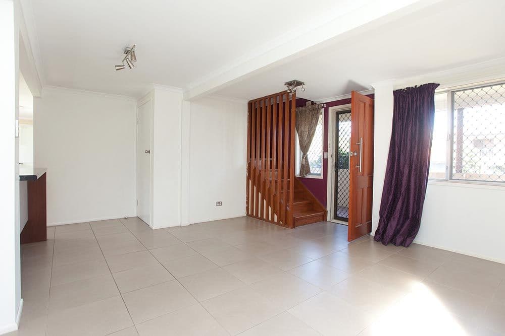 35 Khandalla Street, Upper Mount Gravatt QLD 4122, Upper Mount Gravatt - Thumbnail 2