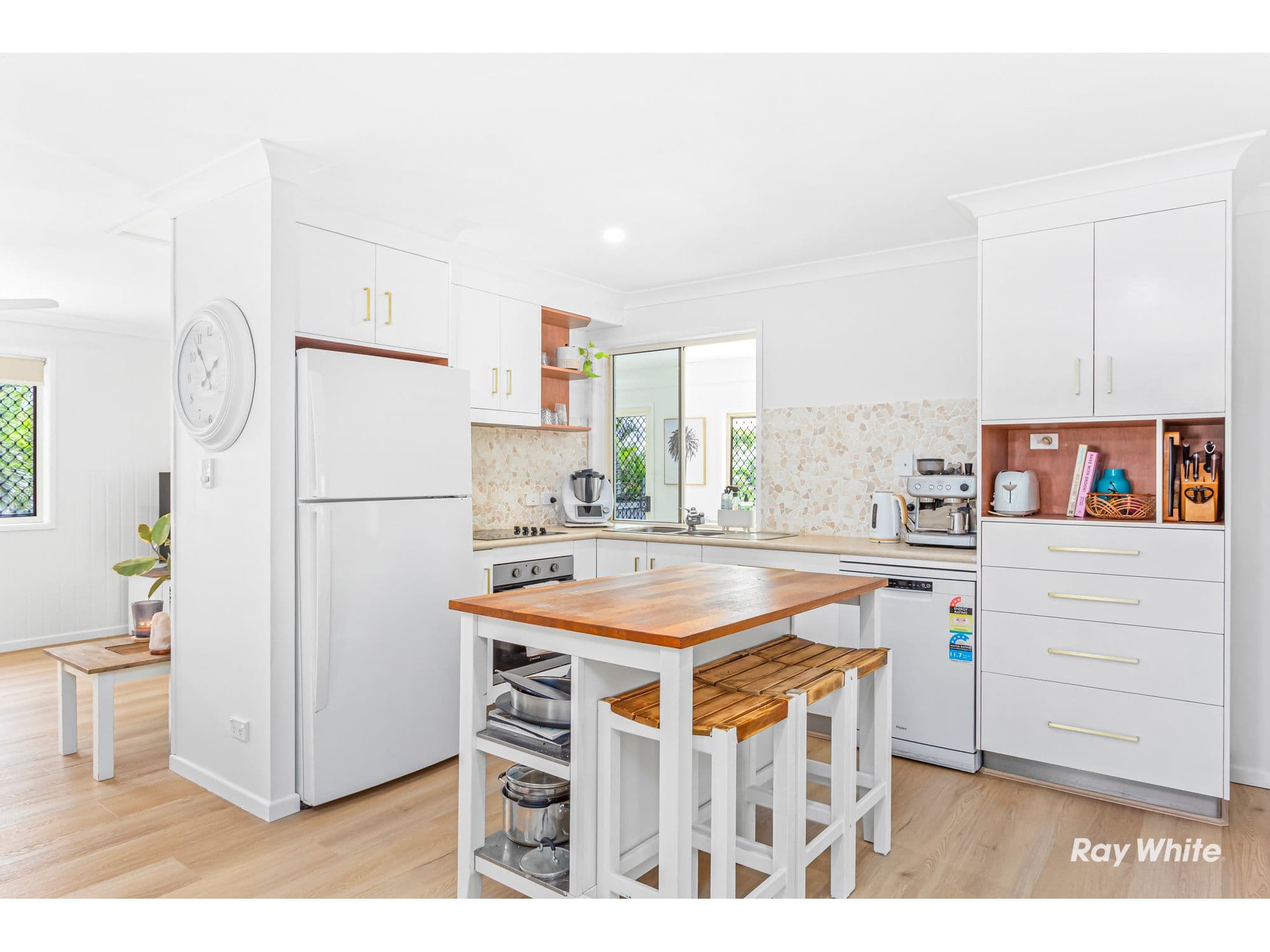 1 Haven Road, Emu Park QLD 4710, Emu Park - Thumbnail 7