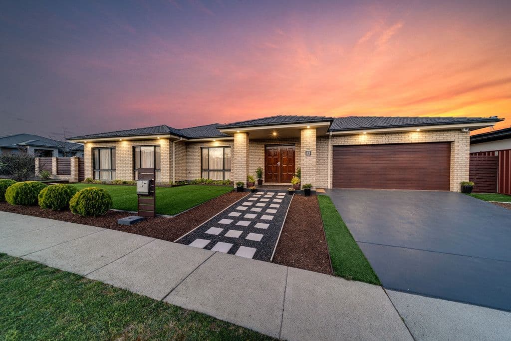 4 Mollie Dyer Street, Bonner ACT 2914, Bonner - Image 1