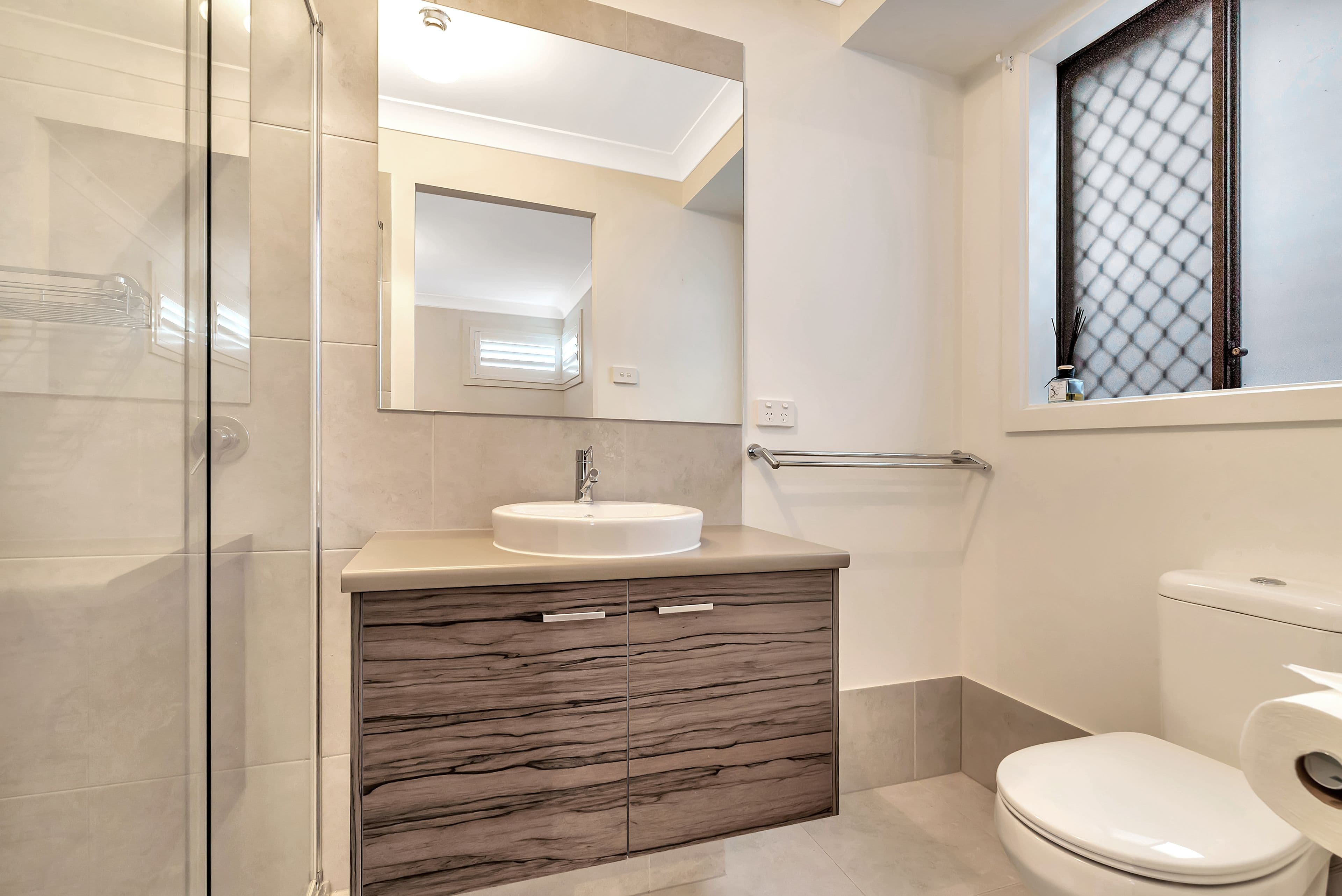11 Fanflower Avenue, Denham Court - Thumbnail 8