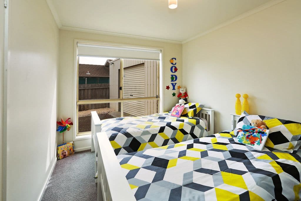 17 Mulholland Crescent, Grovedale VIC 3216, Grovedale - Thumbnail 7