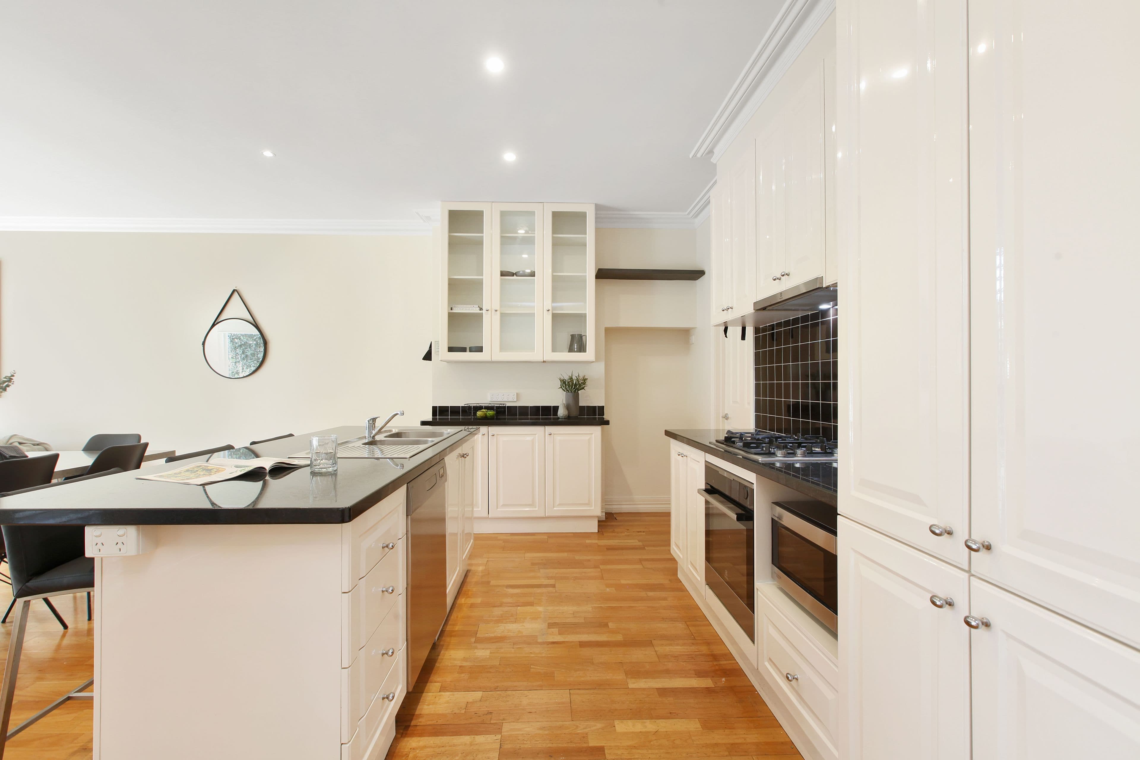 343 Douglas Parade, Newport VIC 3015, Newport - Thumbnail 8