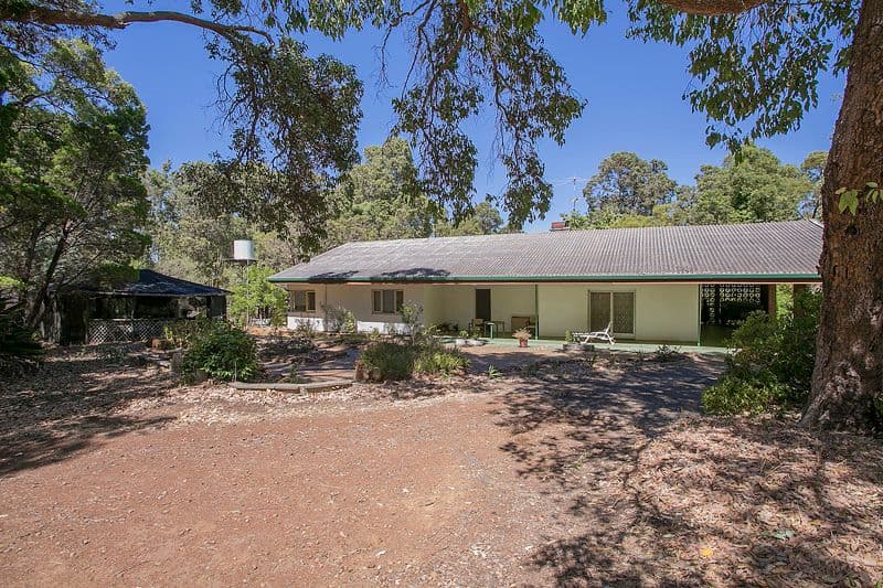 6 Gilmour Road, ROLEYSTONE WA 6111, Roleystone - Thumbnail 2