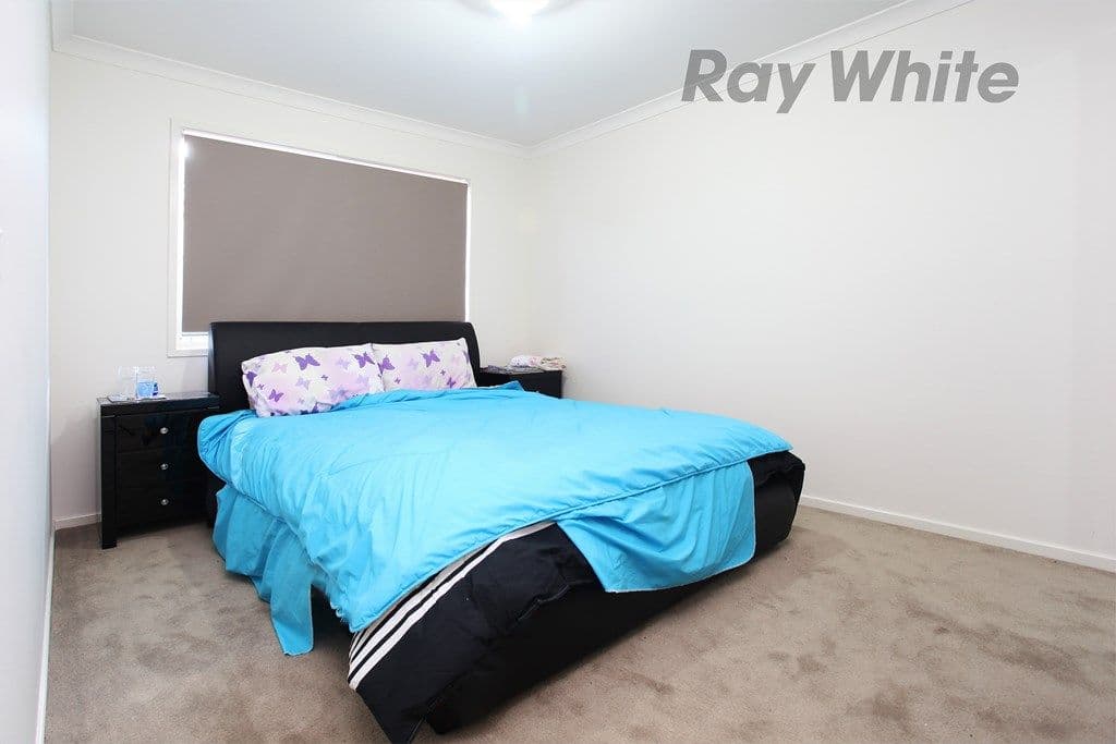 7 Sincere Drive, POINT COOK VIC 3030, Point Cook - Thumbnail 8