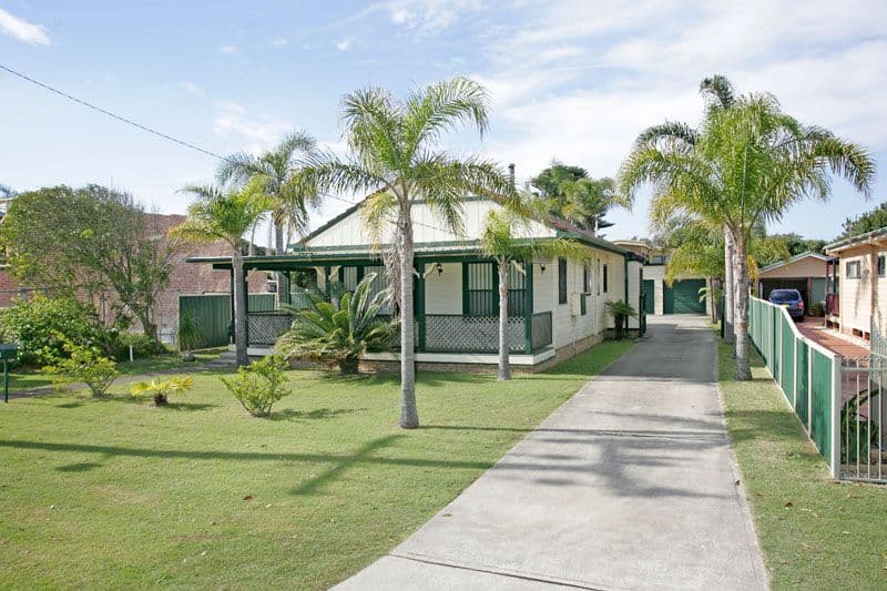 38 Ourringo Street, BUDGEWOI NSW 2262, Budgewoi - Thumbnail 2