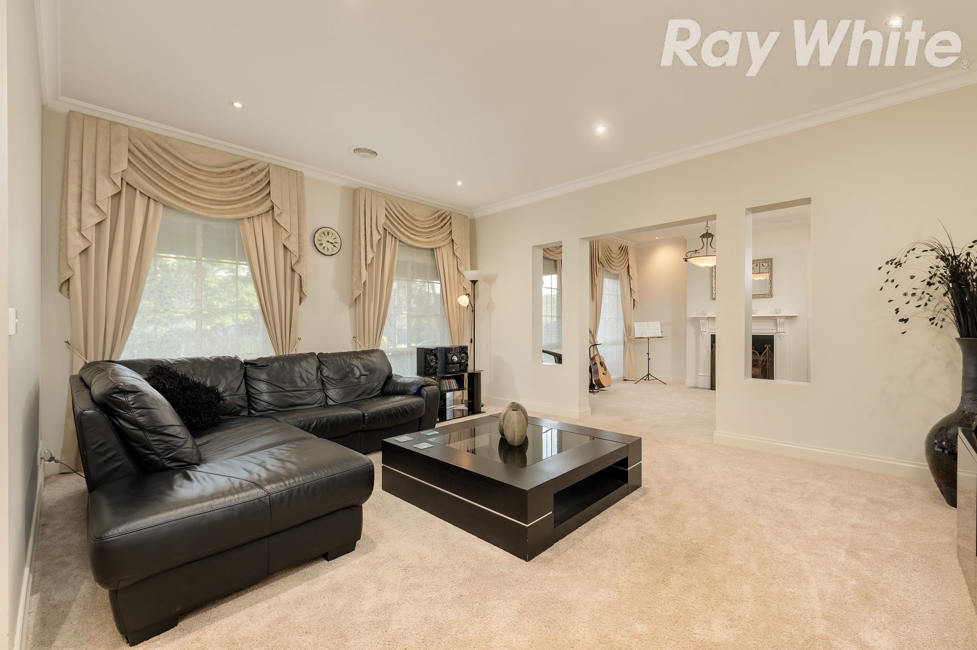 15 Botanica Boulevard, Bundoora VIC 3083, Bundoora - Thumbnail 2
