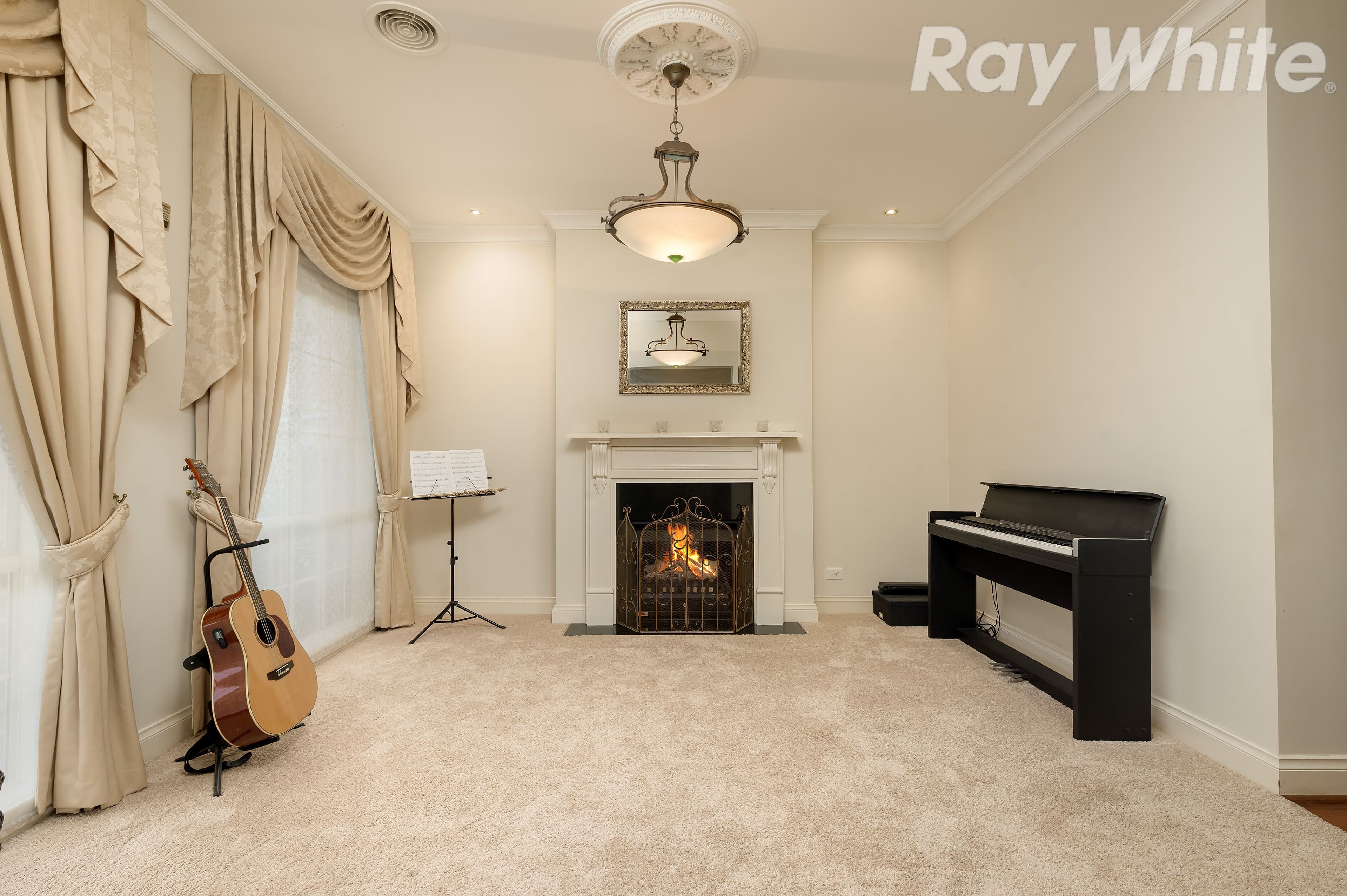 15 Botanica Boulevard, Bundoora VIC 3083, Bundoora - Thumbnail 3
