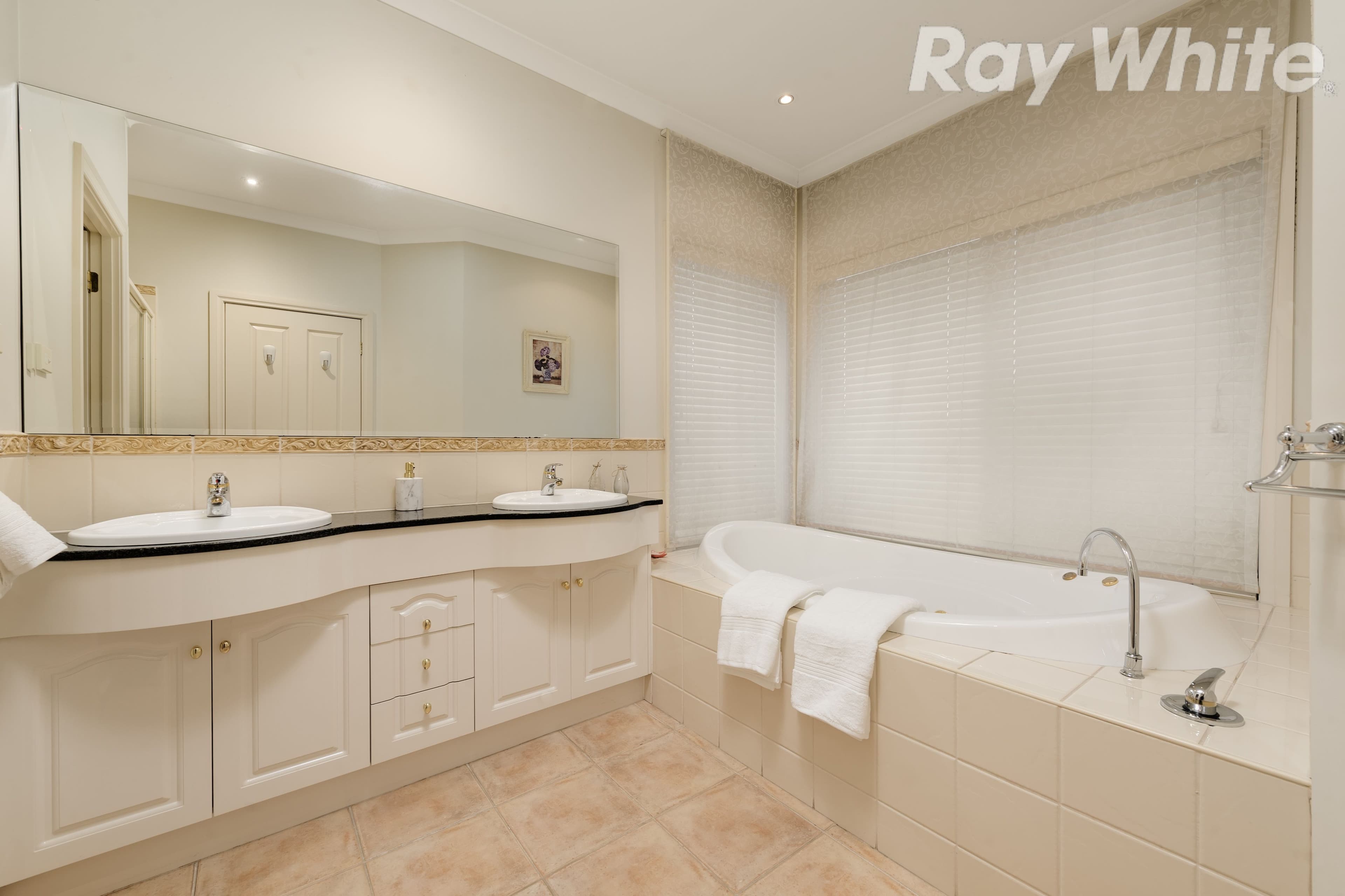 15 Botanica Boulevard, Bundoora VIC 3083, Bundoora - Thumbnail 8