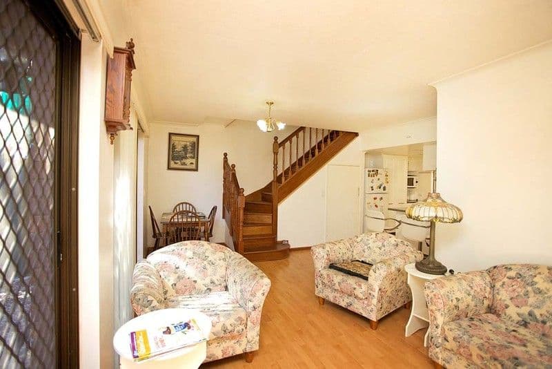 72 Rise Street, MOUNT GRAVATT EAST QLD 4122, Mount Gravatt East - Image 1