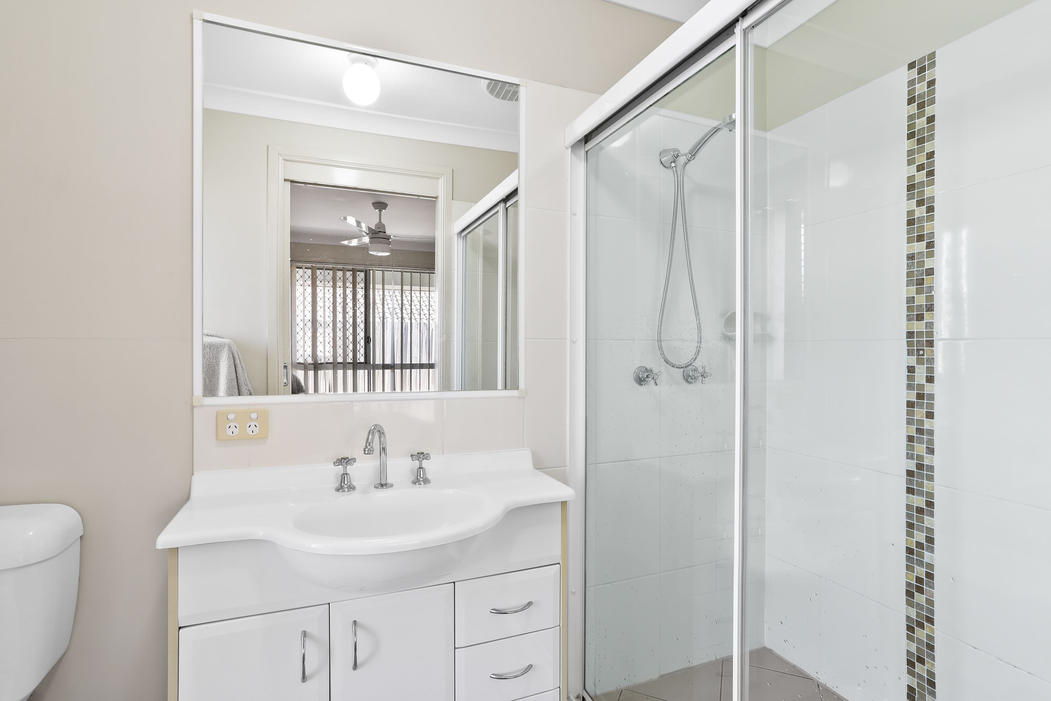 3a Eugenia Avenue, Rothwell QLD 4022, Rothwell - Thumbnail 5