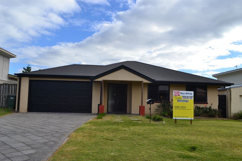 11 Tennant Street, Pacific Pines QLD 4211, Pacific Pines - Thumbnail 2