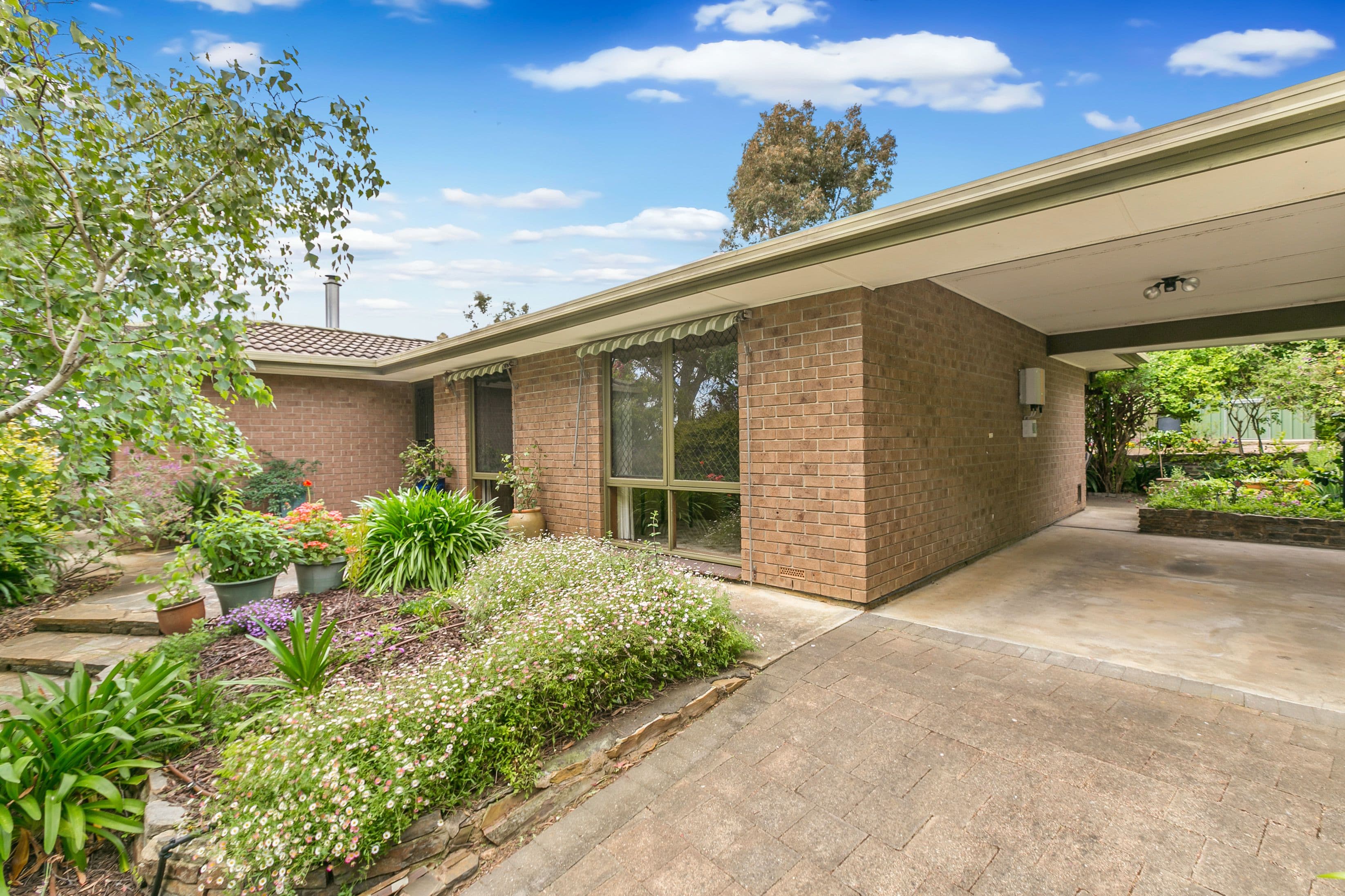 27 Basedows Street, Happy Valley SA 5159, Happy Valley - Thumbnail 2
