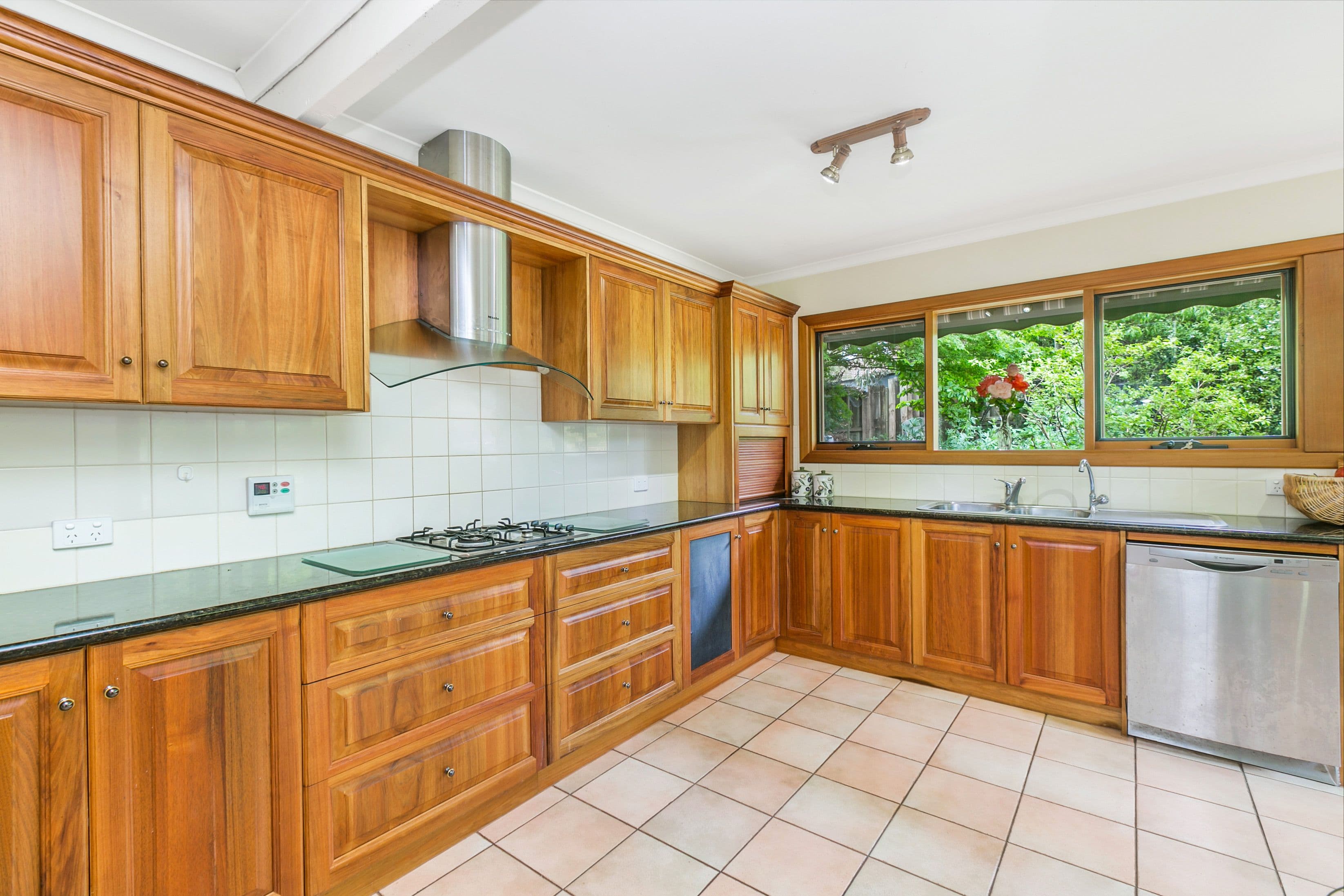 27 Basedows Street, Happy Valley SA 5159, Happy Valley - Thumbnail 7
