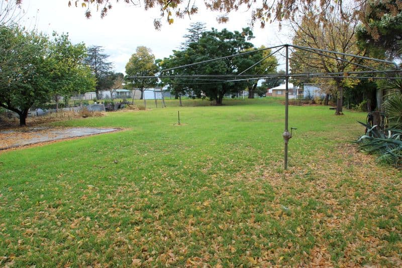 38 Castlereagh Avenue, BINNAWAY NSW 2395, Binnaway - Thumbnail 3