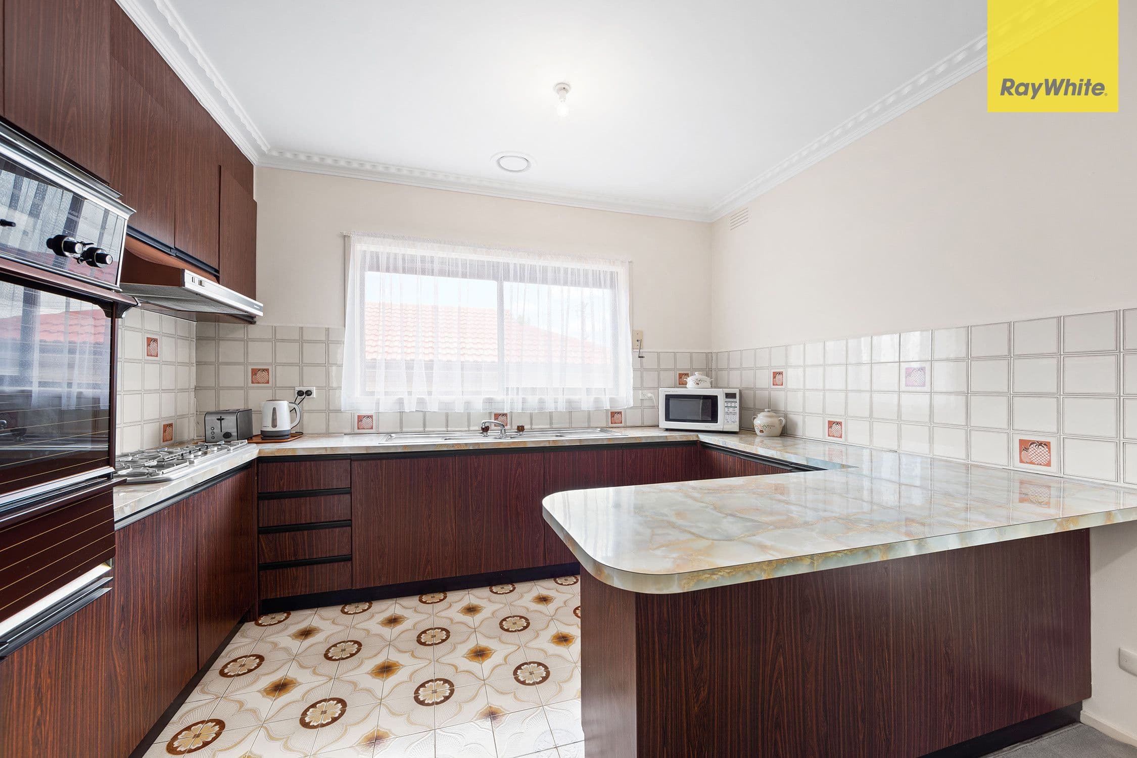 9 Browne Avenue, St Albans VIC 3021, St Albans - Thumbnail 5