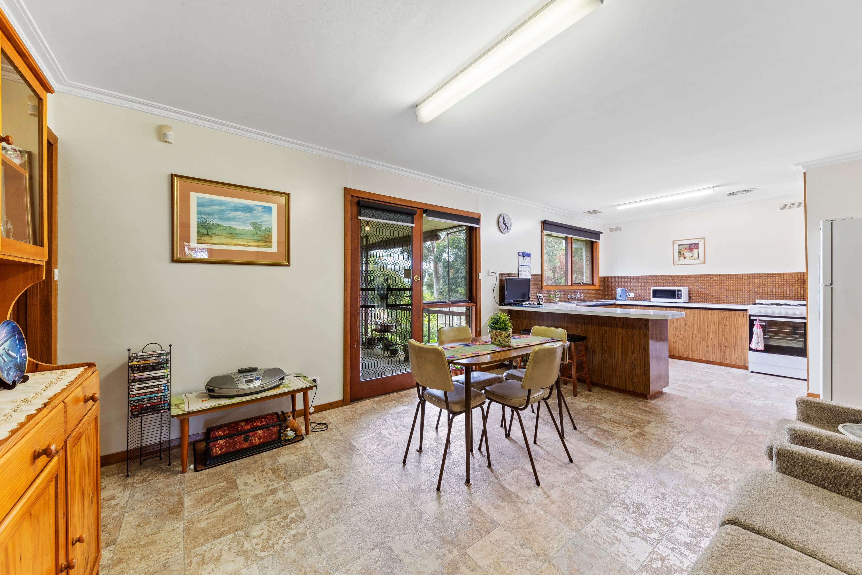 28 Rangeview Street, Warragul VIC 3820, Warragul - Thumbnail 7